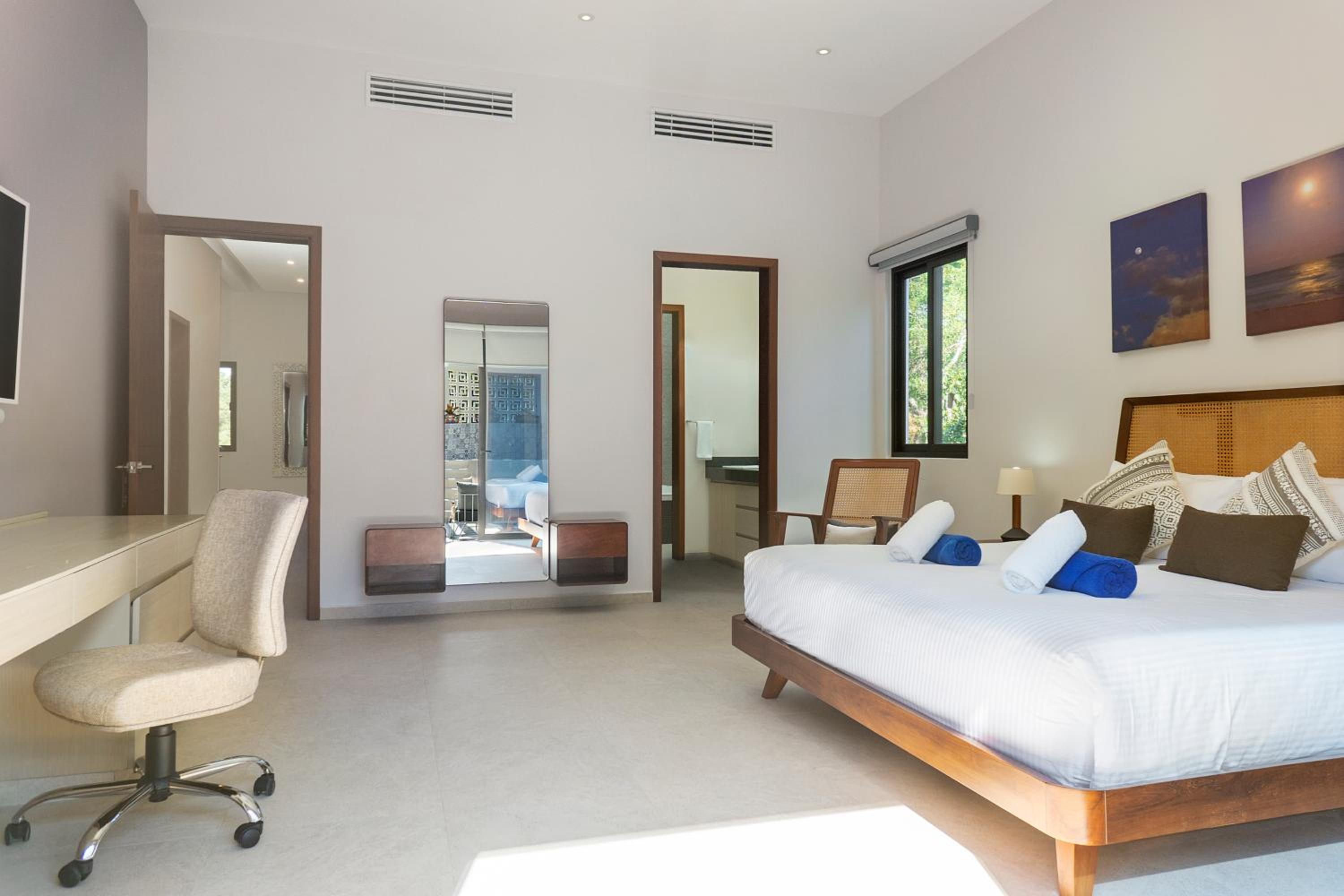 Aesthetic luxury villa in prestige zone Aldea Zama