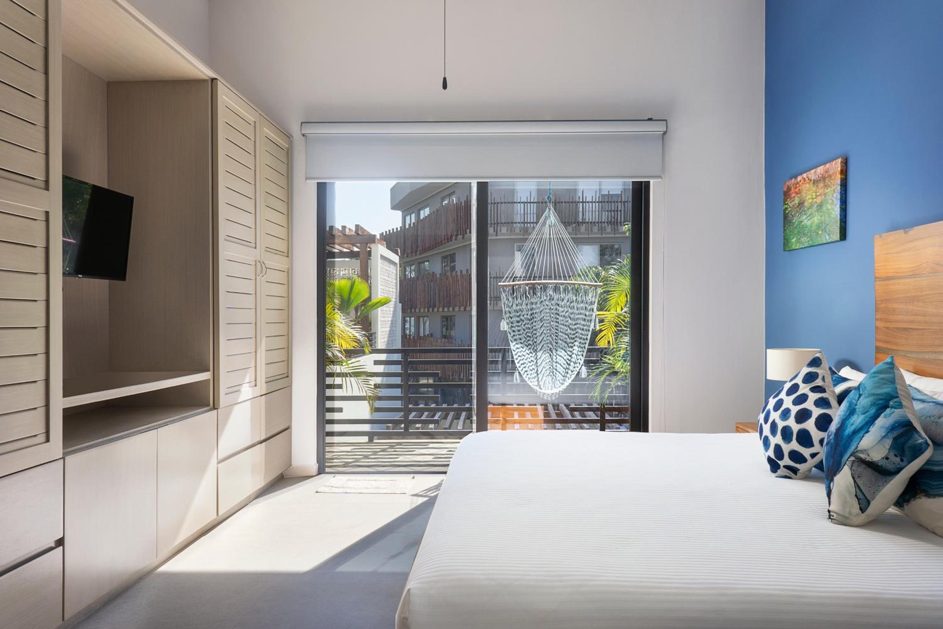 Aesthetic luxury villa in prestige zone Aldea Zama