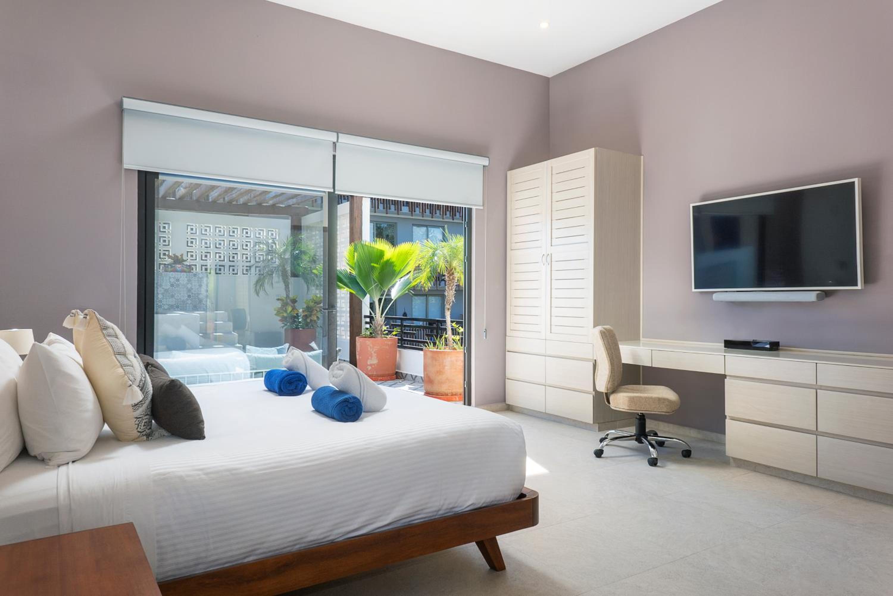 Aesthetic luxury villa in prestige zone Aldea Zama