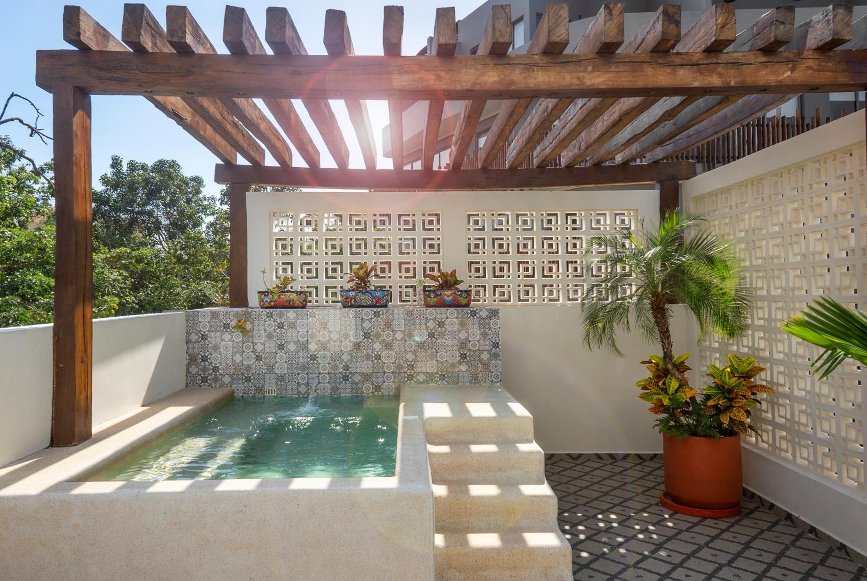 Aesthetic luxury villa in prestige zone Aldea Zama