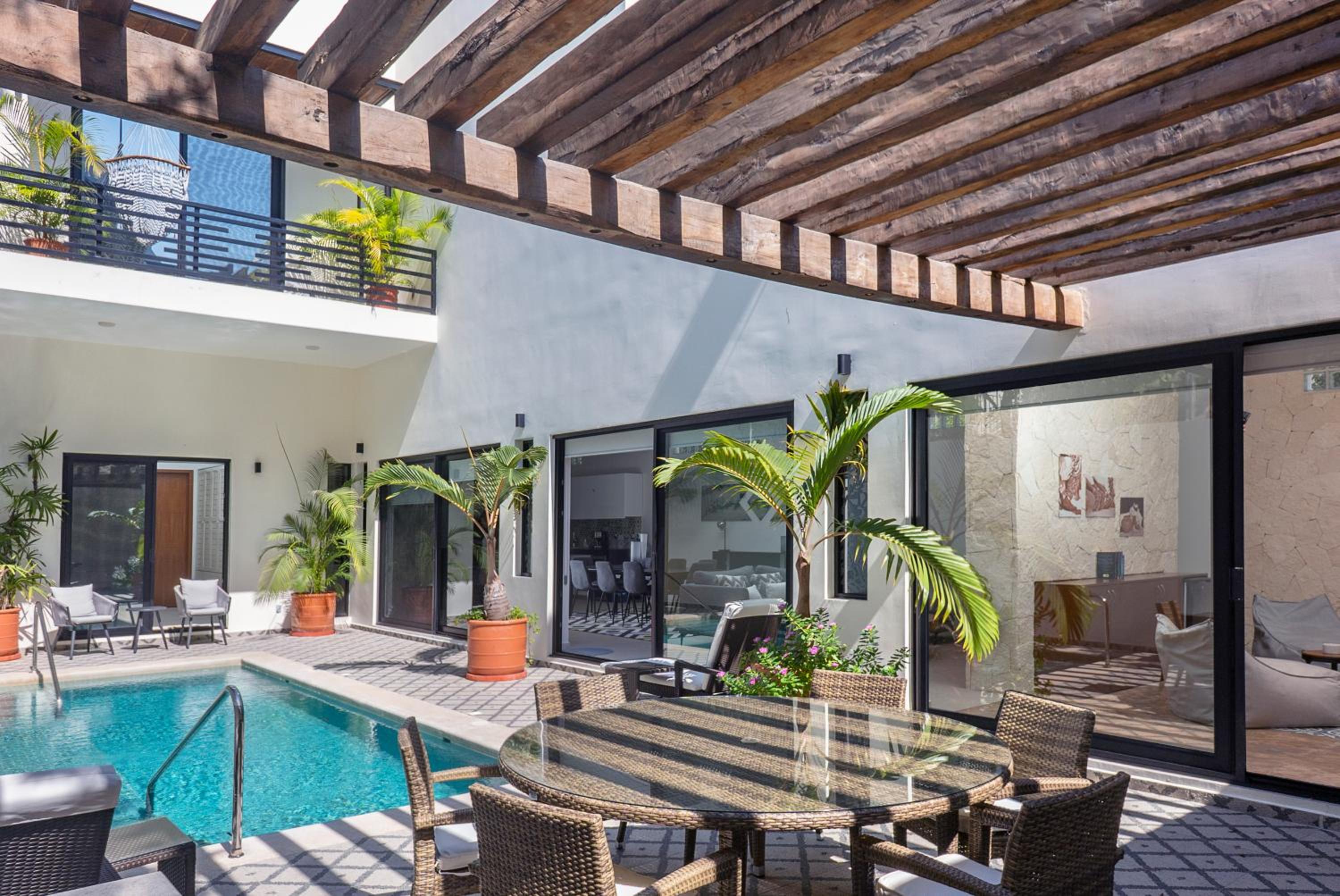 Aesthetic luxury villa in prestige zone Aldea Zama