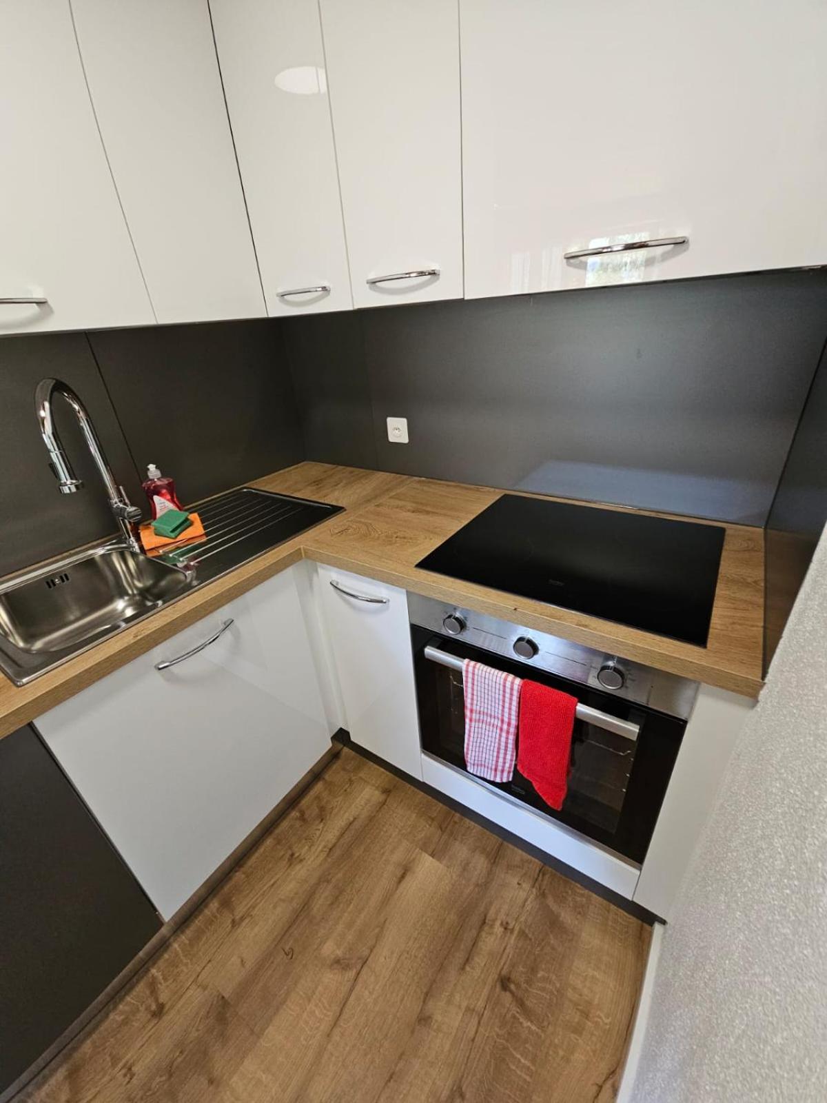 Peak Apartment - Aare Jungfrau AG