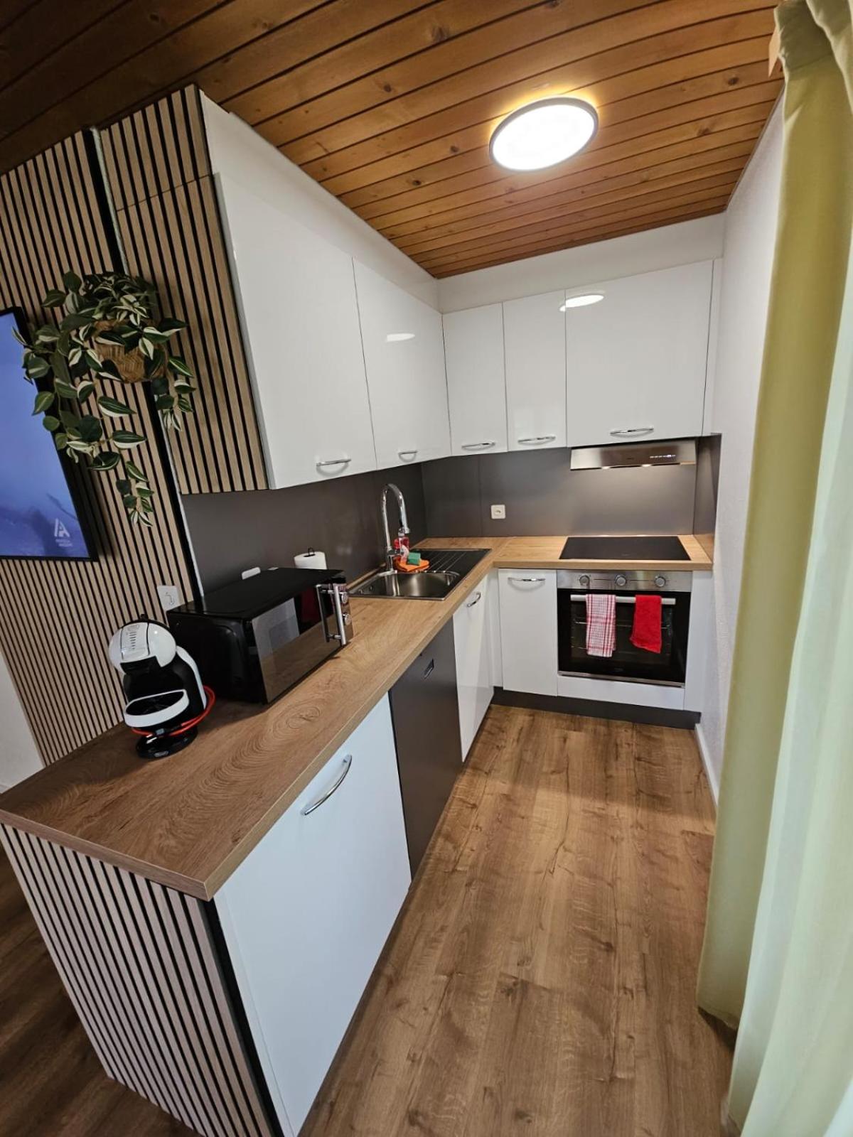 Peak Apartment - Aare Jungfrau AG