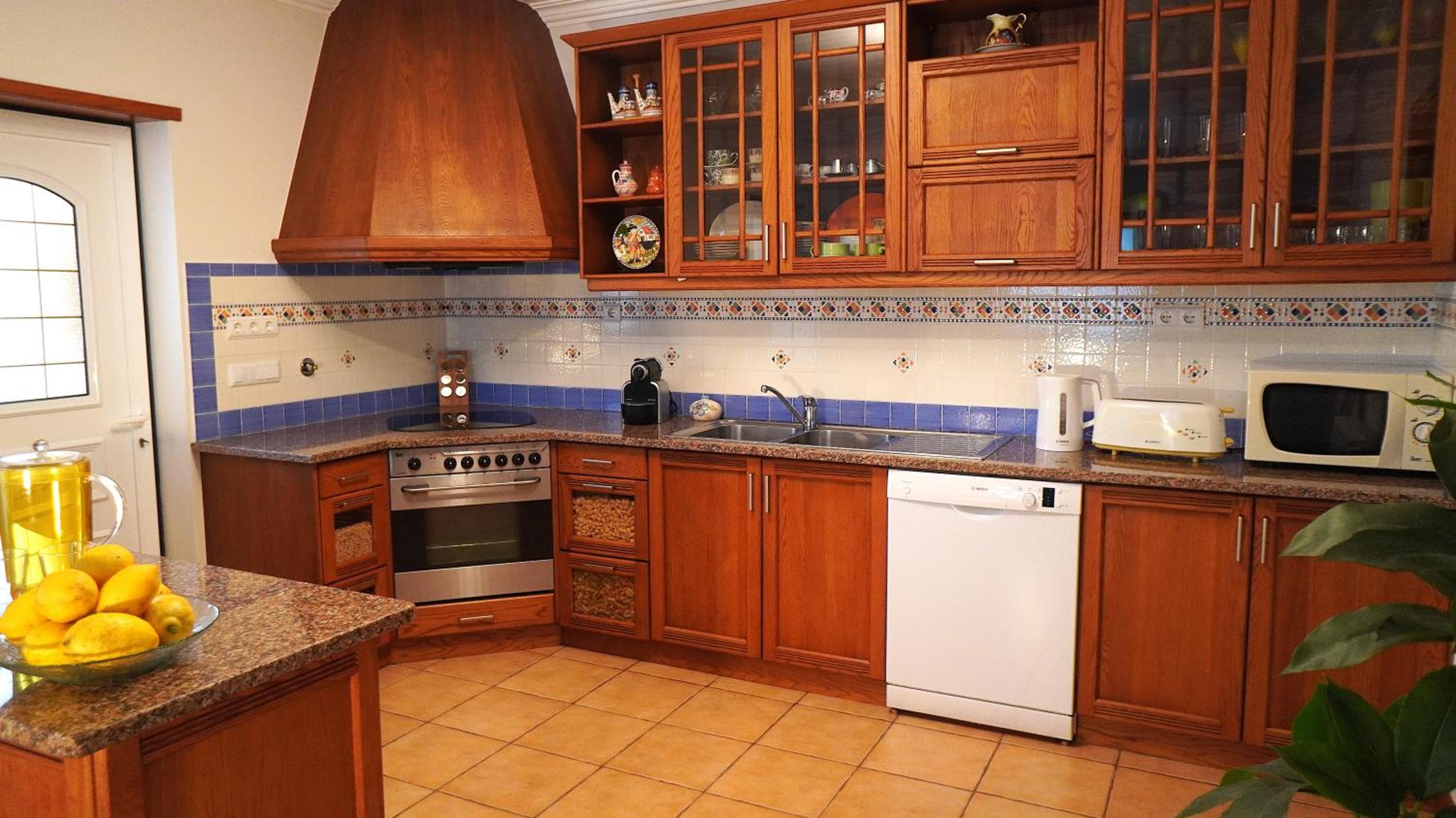 Casa Amarela - O seu Oásis na floresta