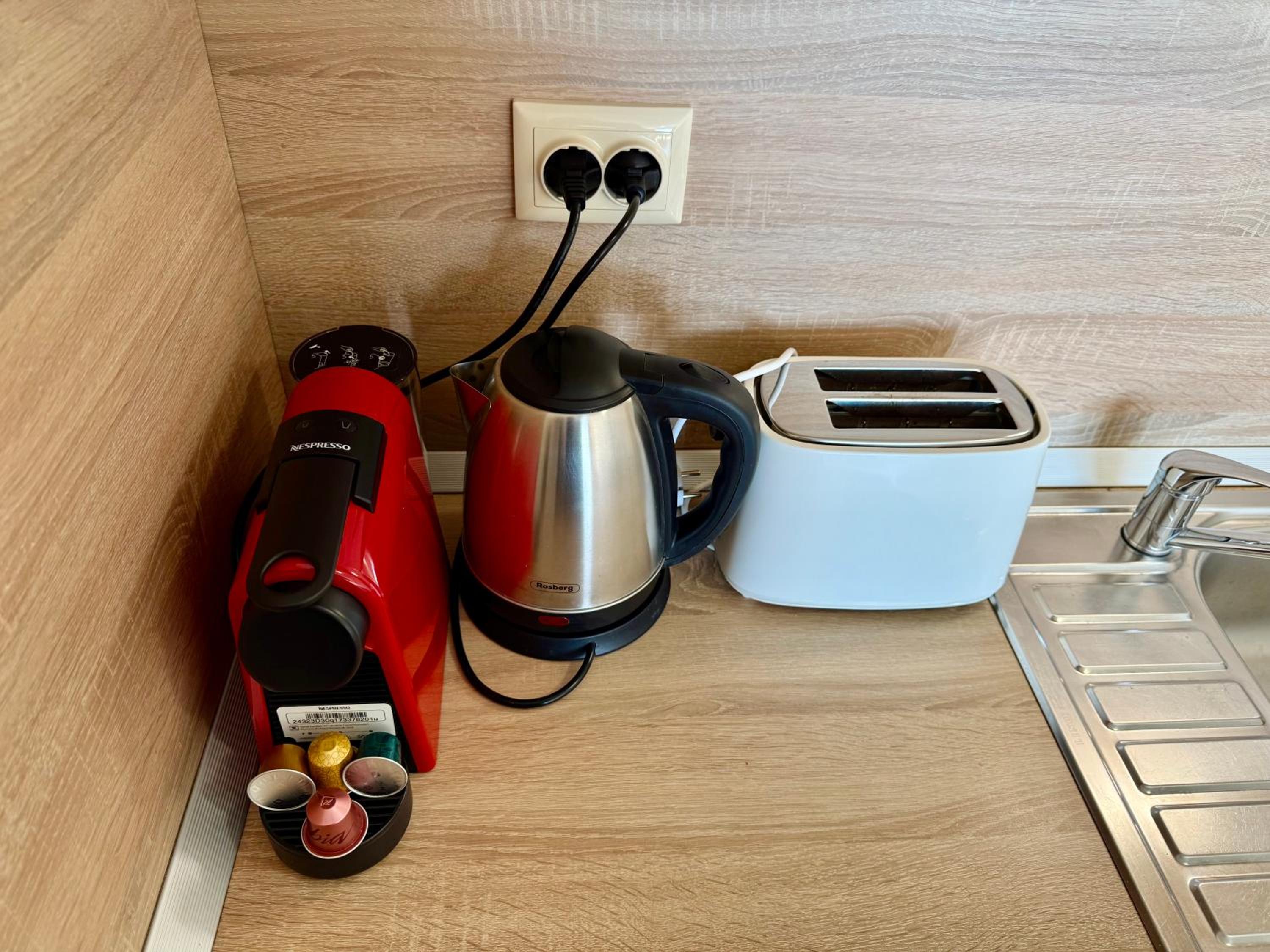 Cosher - Gardenia Palace Apt 9 Free Parking
