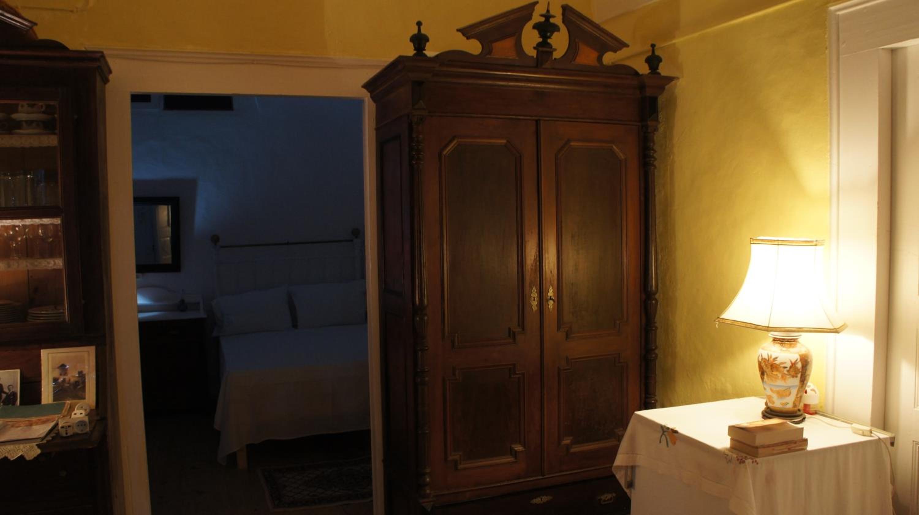 Oia Vacations - Marcos Rooms - Property Image 89