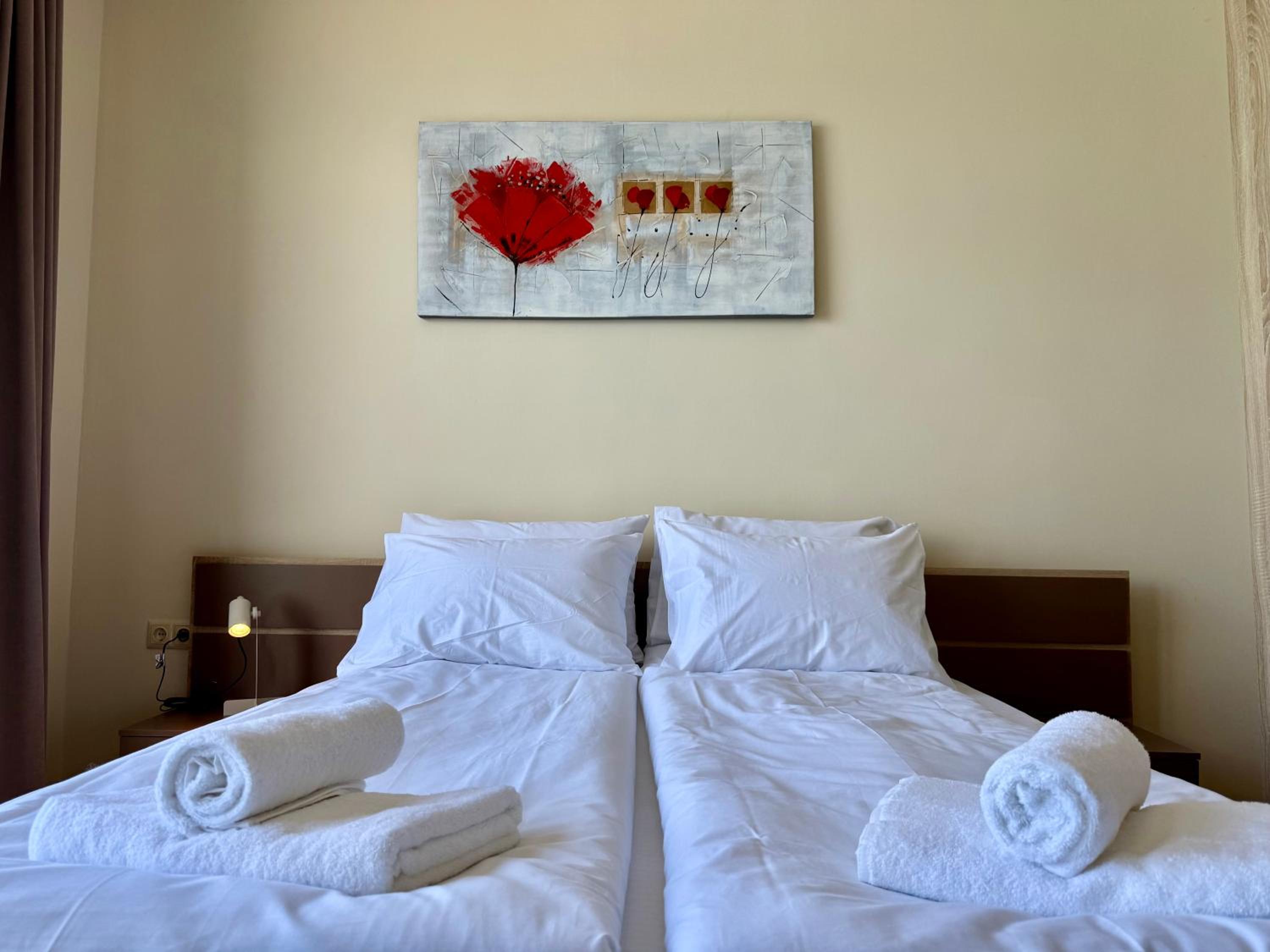 Cosher - Gardenia Palace Apt 10 Free Parking