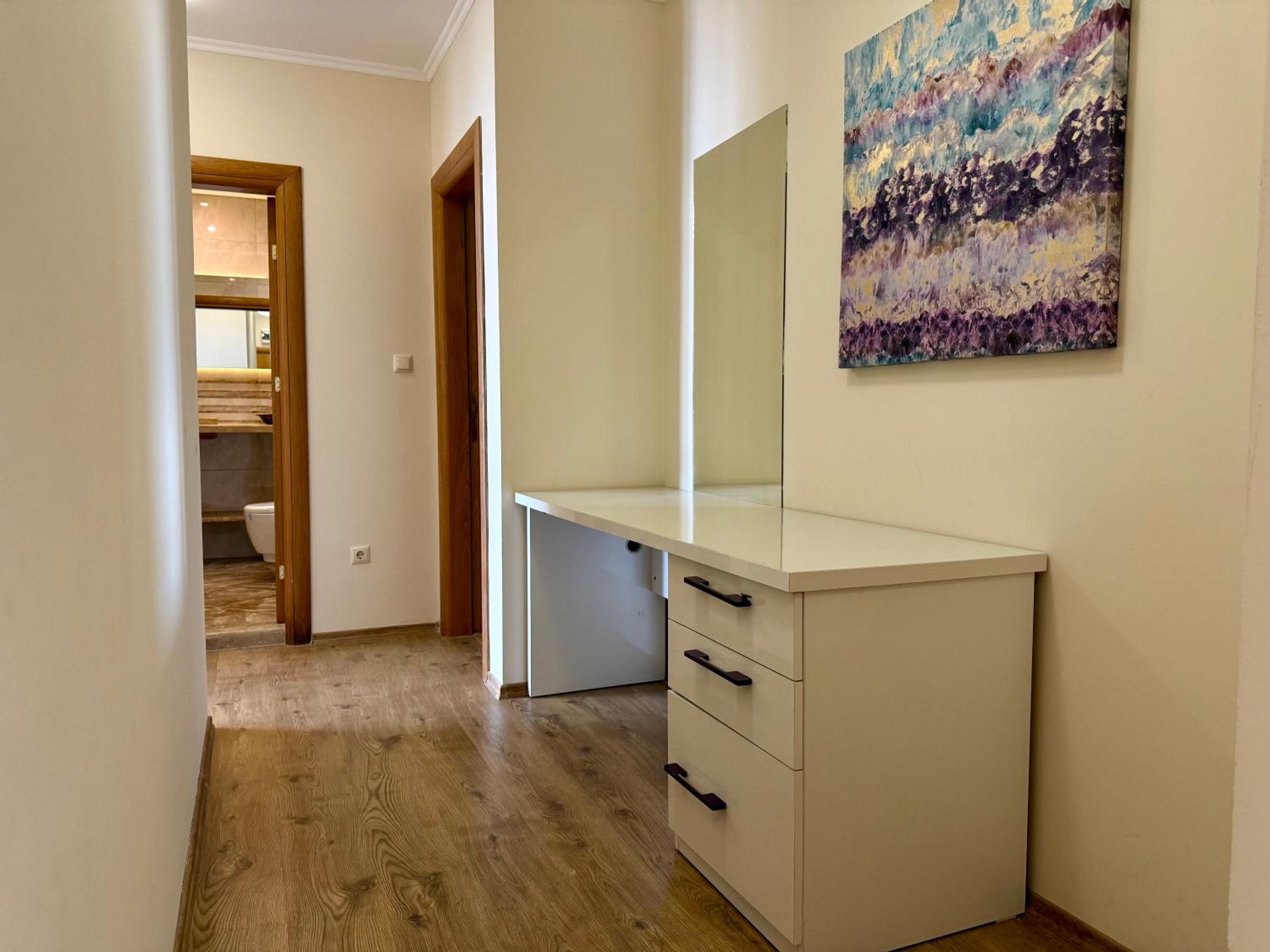 Cosher Gardenia Palace Apt 6 Free Parking