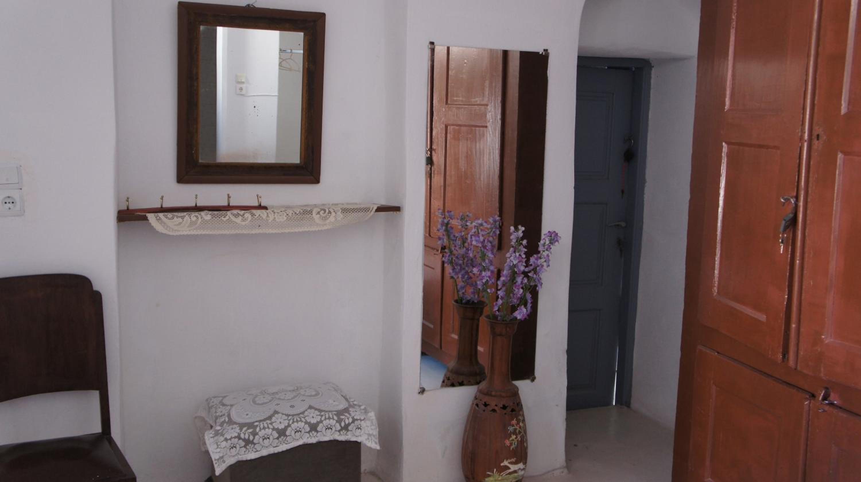 Oia Vacations - Marcos Rooms - Property Image 95