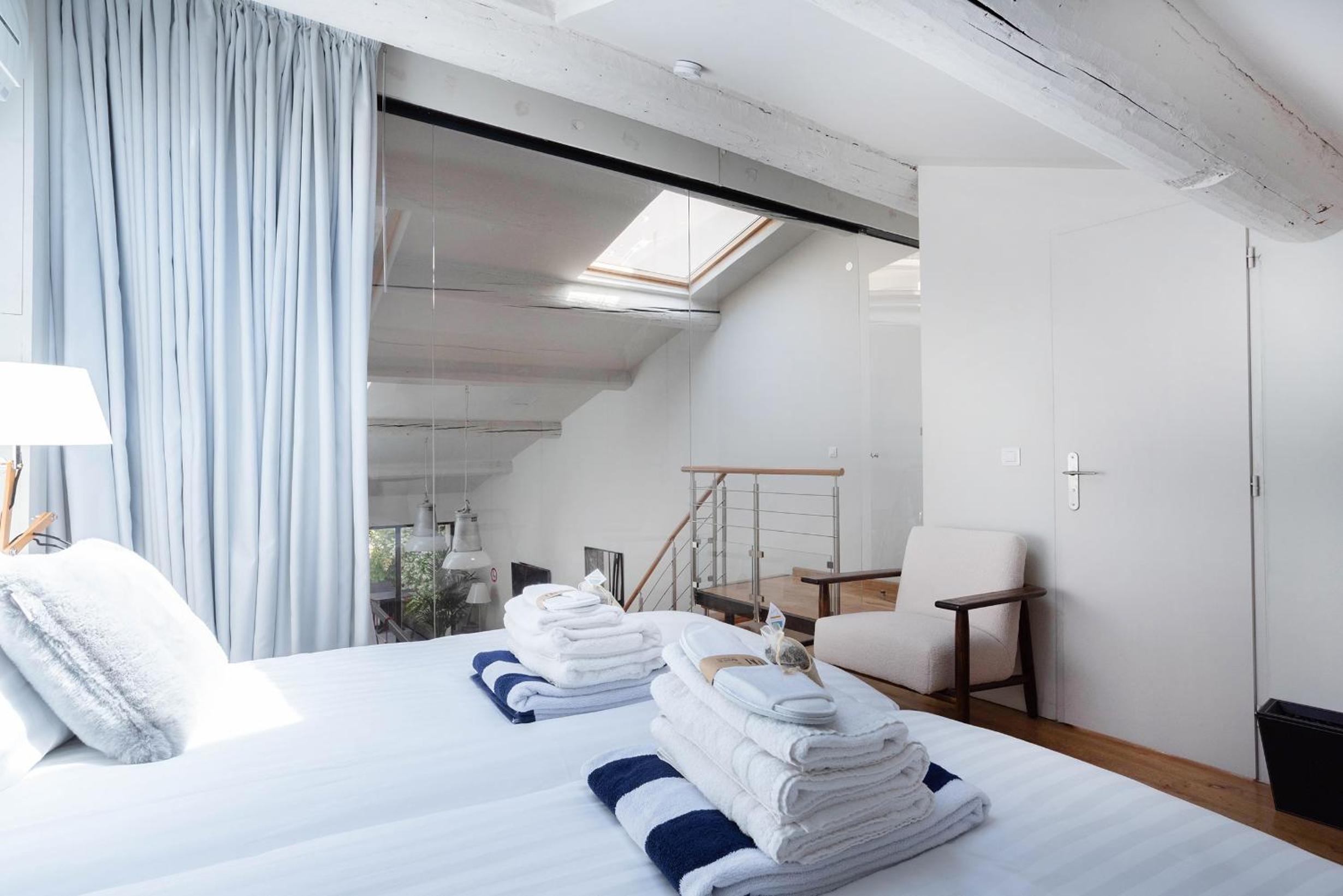 Villa Le Loft by Festif Azur 4-Star 200m2 House with Garden, 5-Min Walk to Palais des Festivals and Beaches