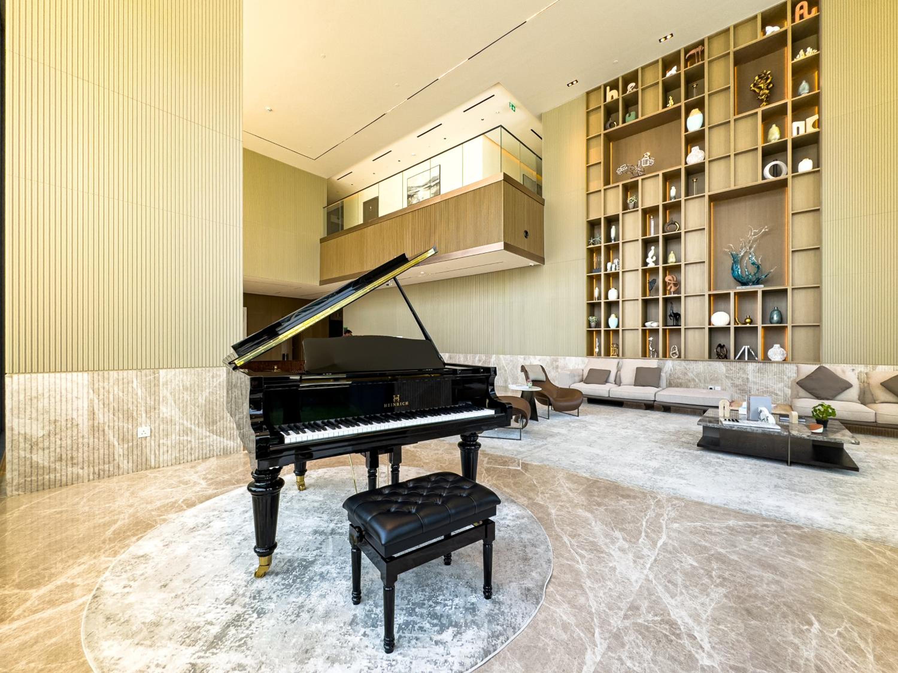 SuperHost- Modern Studio in Arjan with pool & Gym