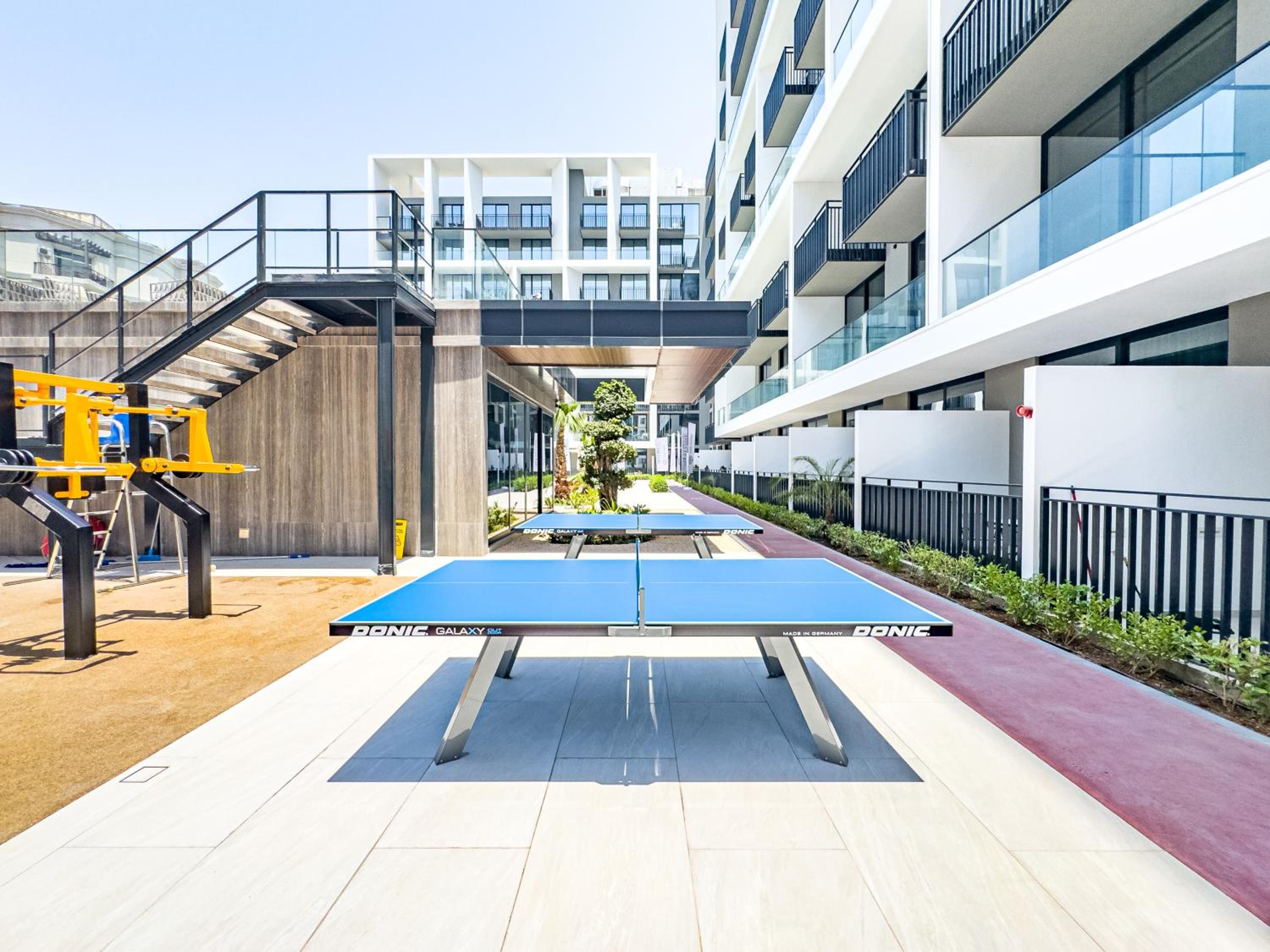 SuperHost- Modern Studio in Arjan with pool & Gym