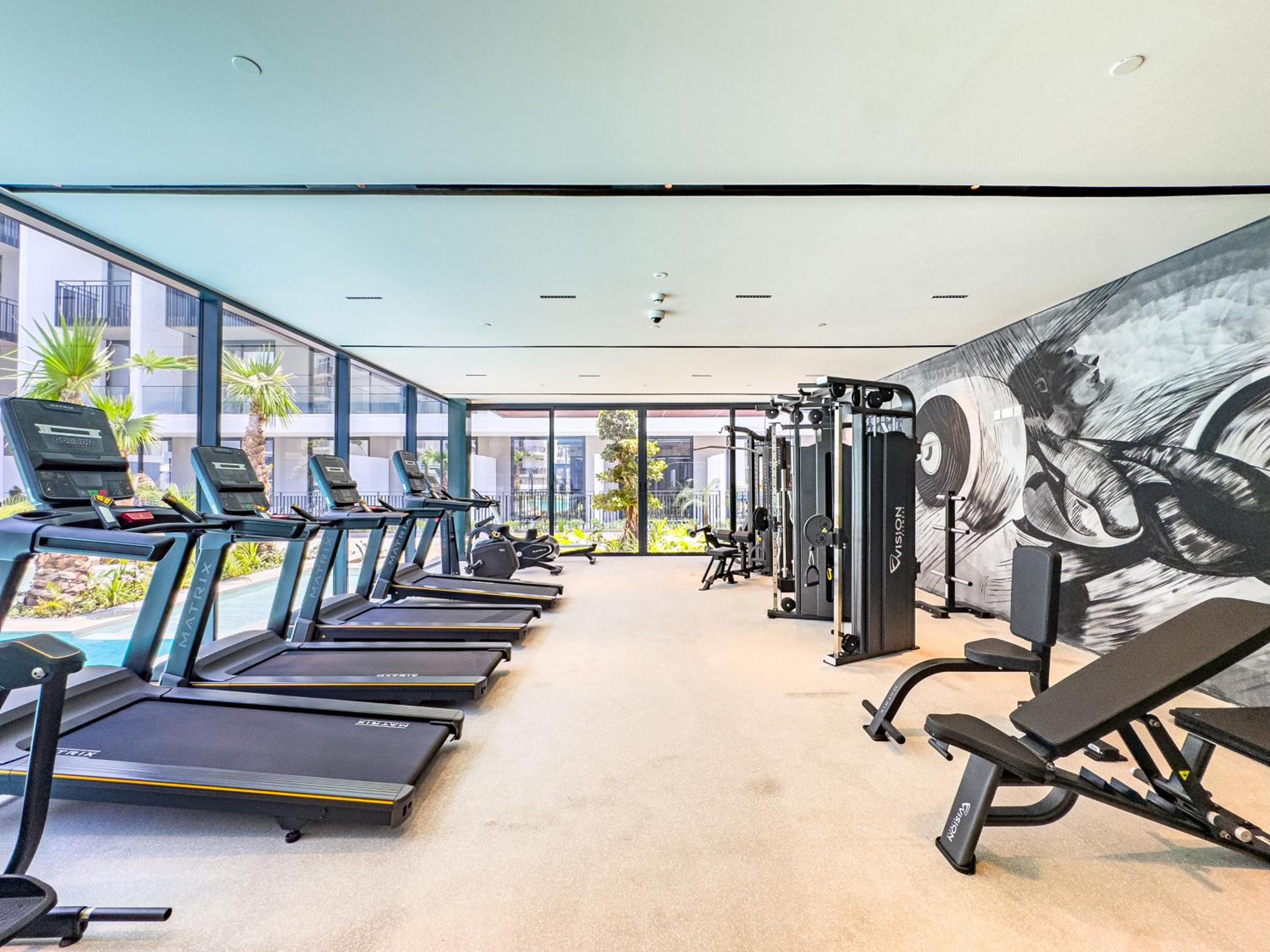 SuperHost- Modern Studio in Arjan with pool & Gym