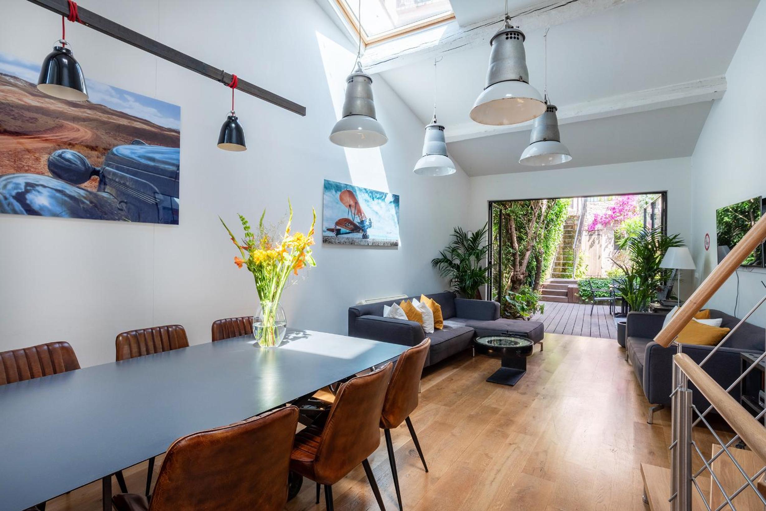 Villa Le Loft by Festif Azur 4-Star 200m2 House with Garden, 5-Min Walk to Palais des Festivals and Beaches