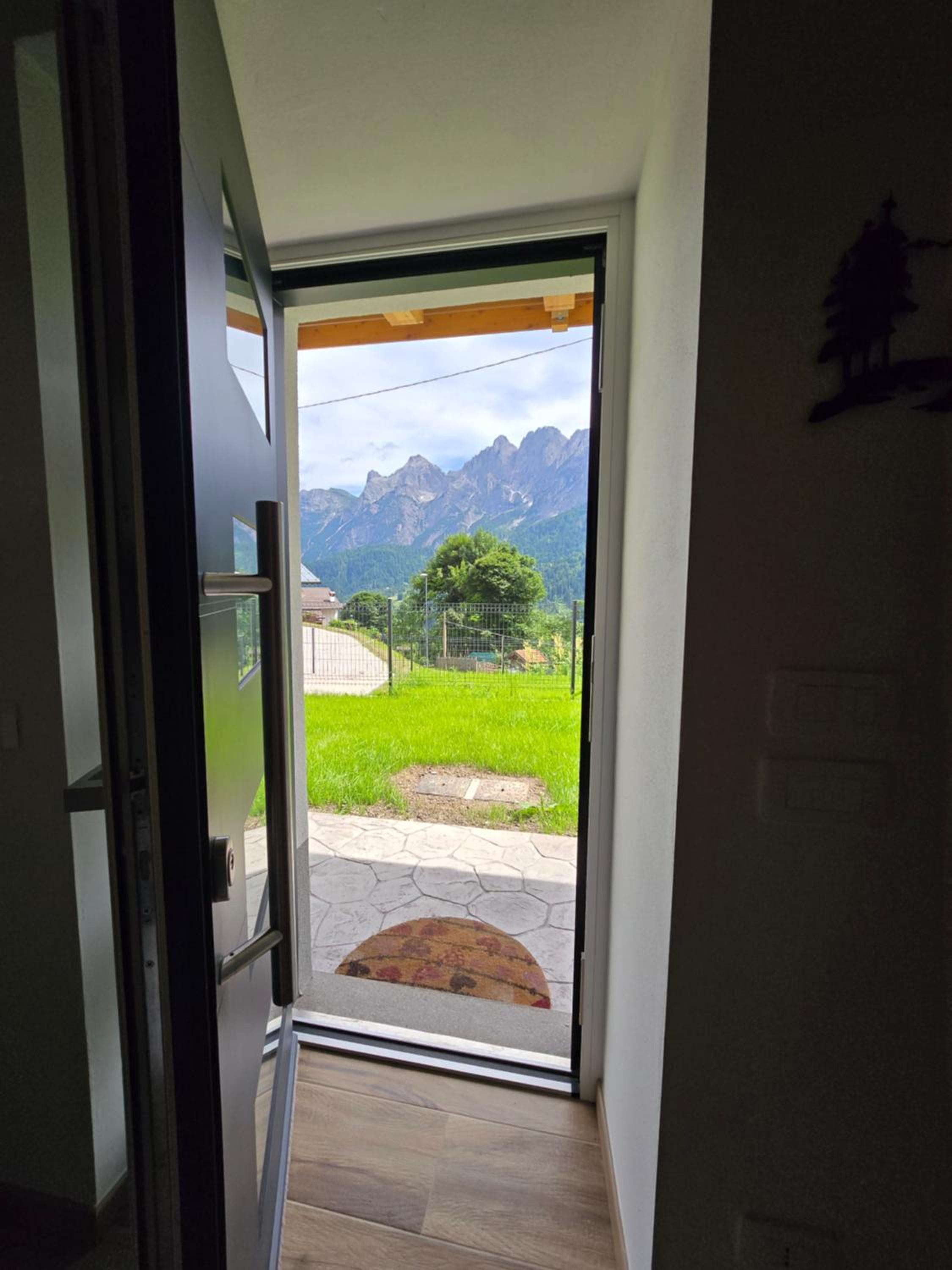 Miravalli Home