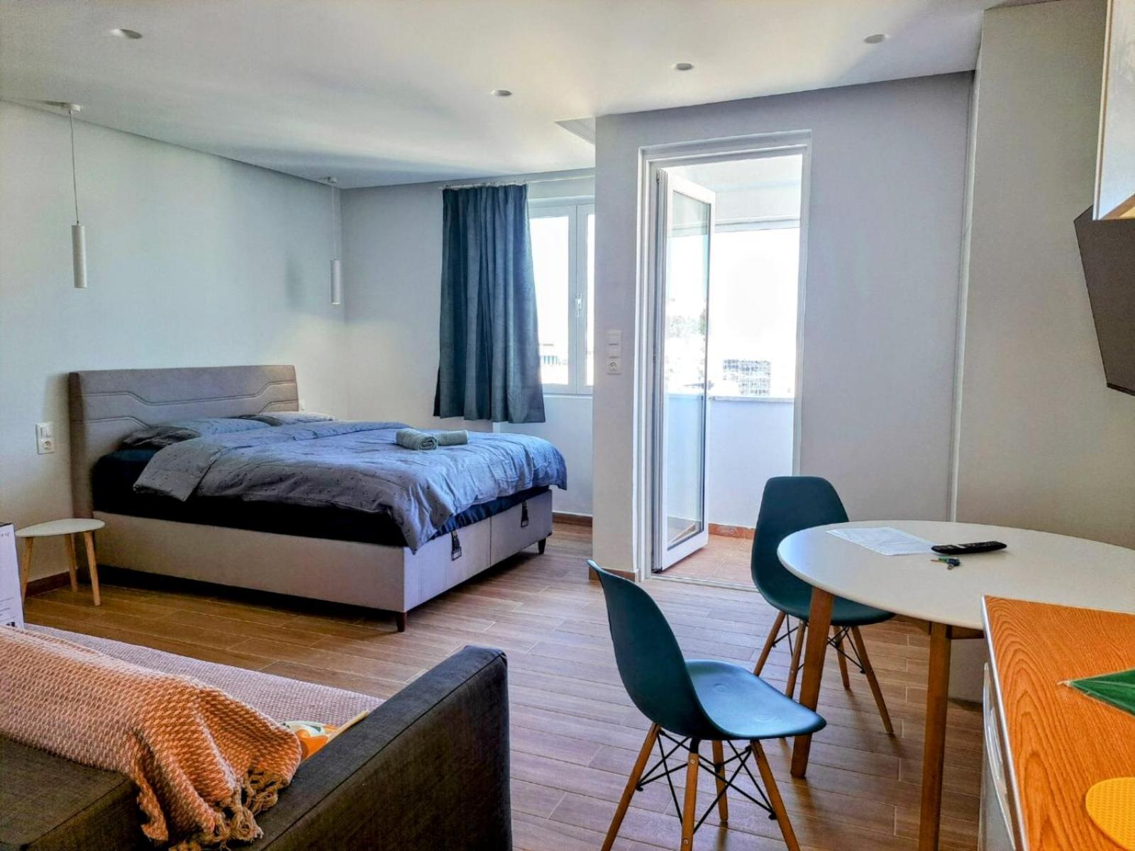 Athens Pearl