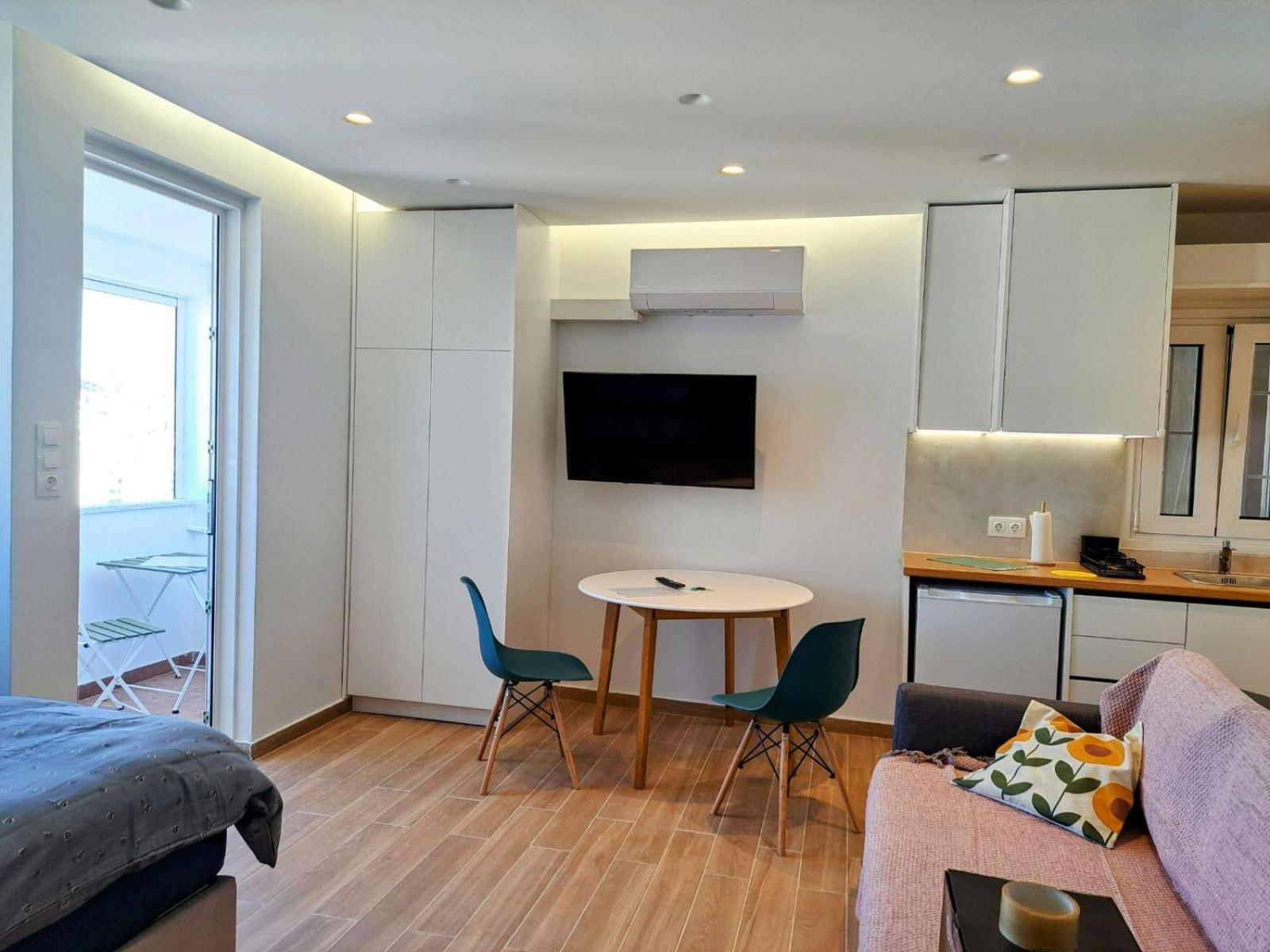 Athens Pearl