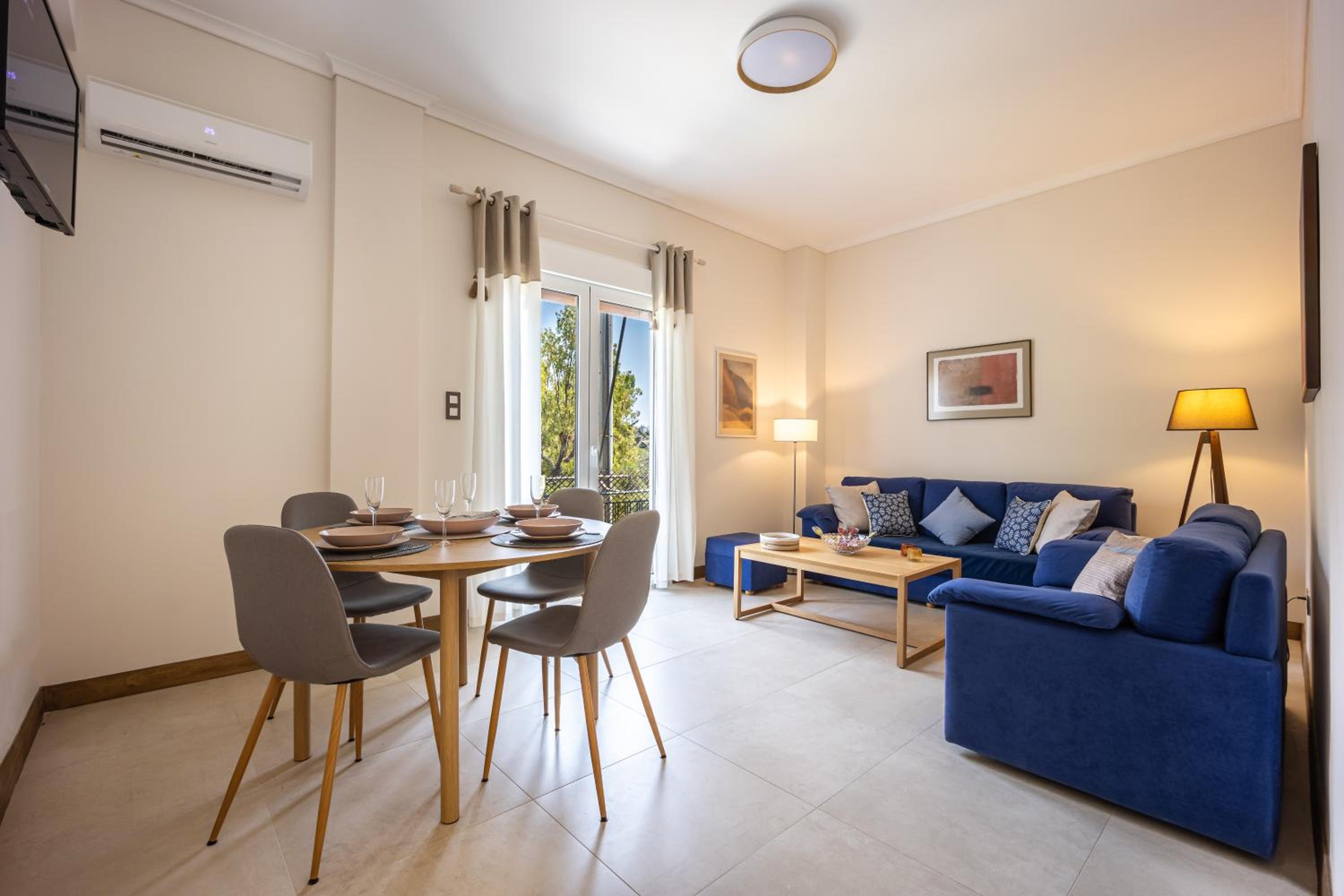 Philon's City Retreat - Near Athens Center