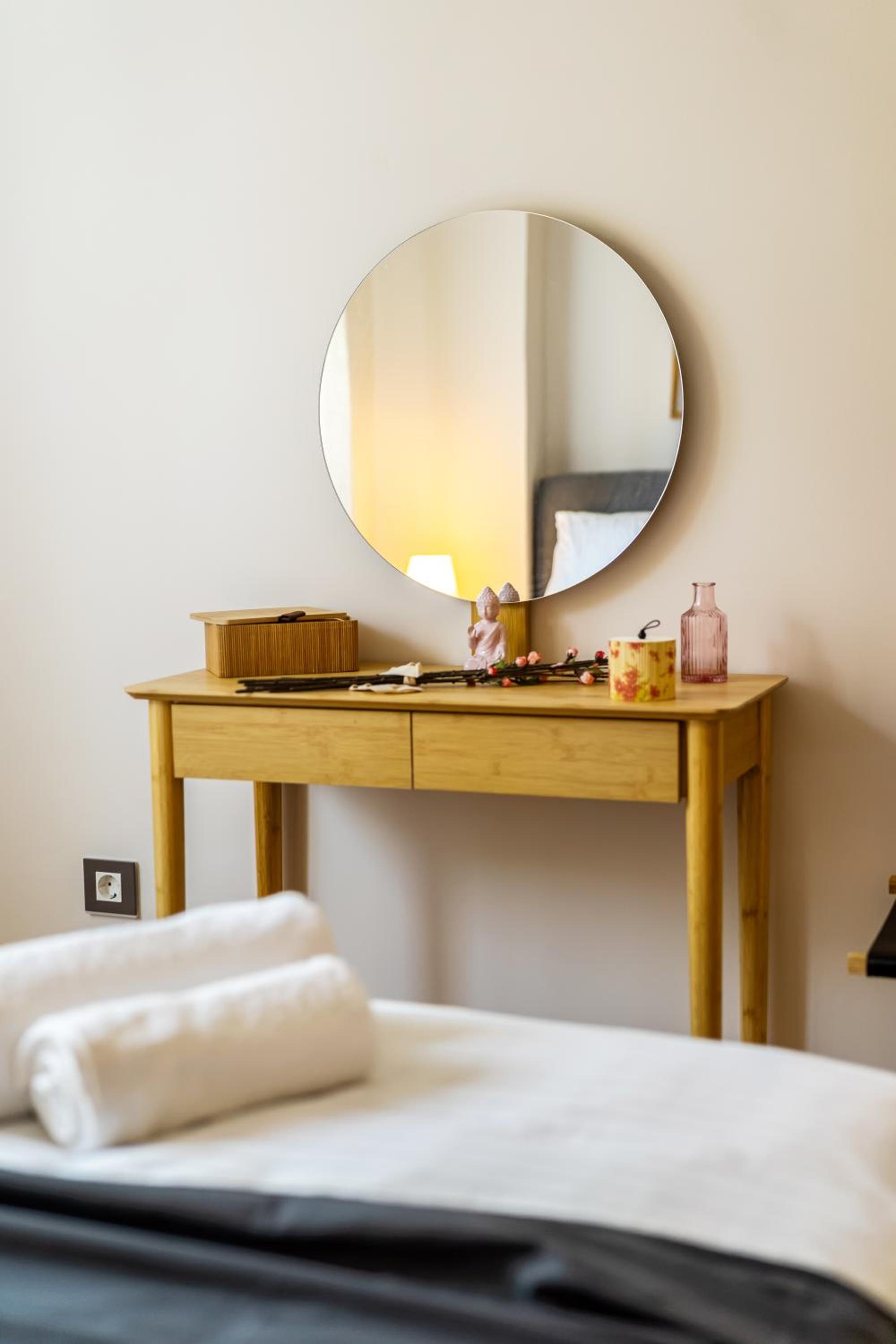 Philon's City Retreat - Near Athens Center
