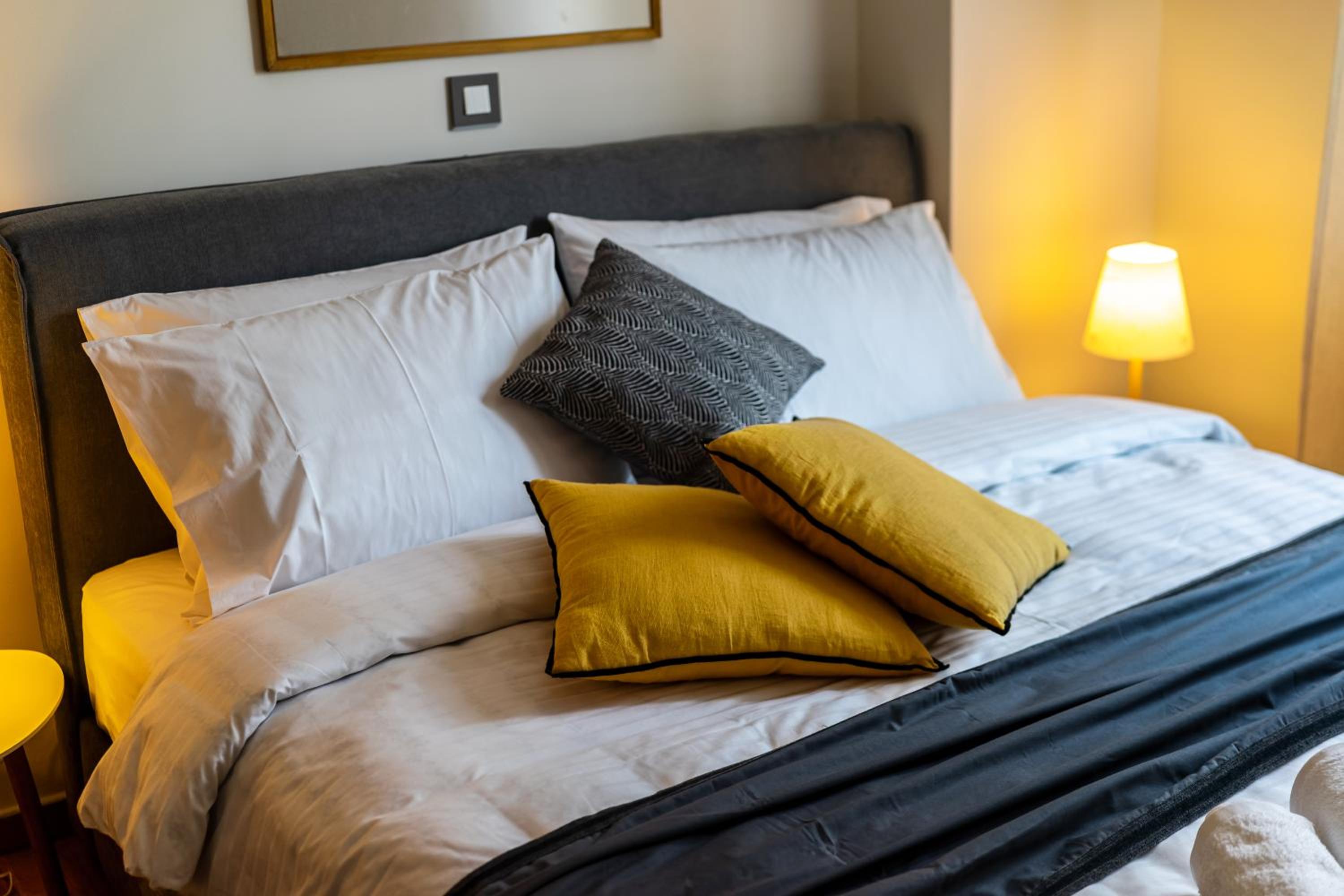 Philon's City Retreat - Near Athens Center