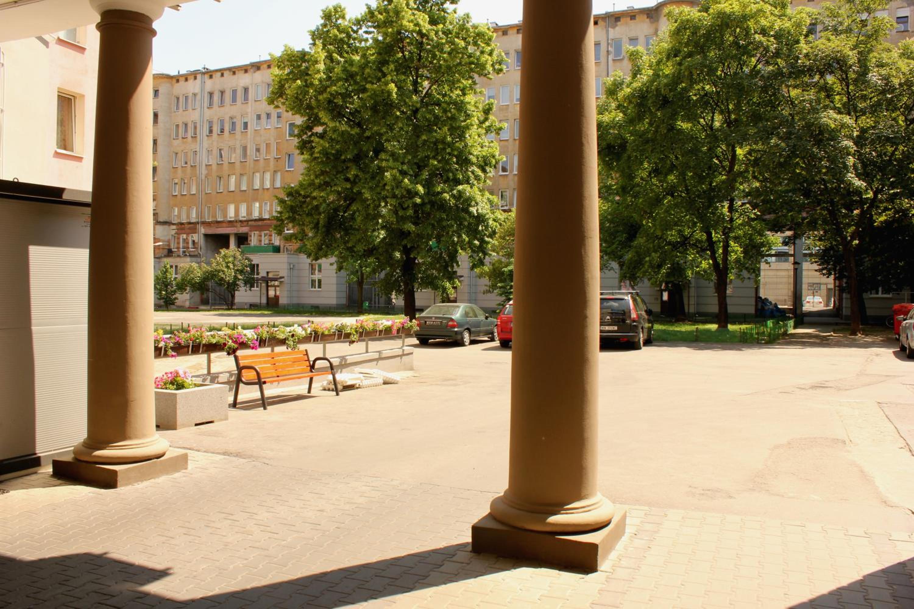 Photo 16