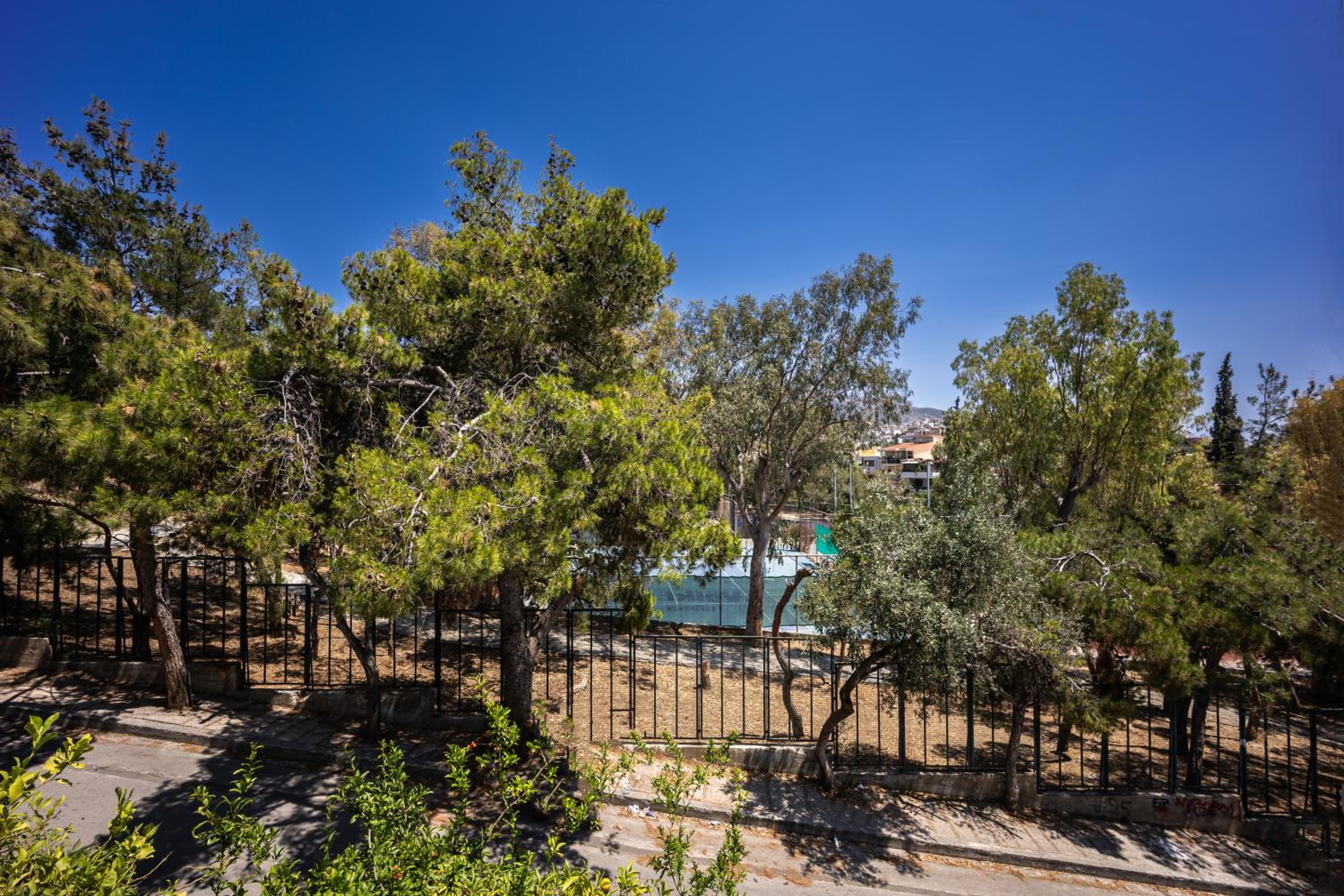 Philon's City Retreat - Near Athens Center