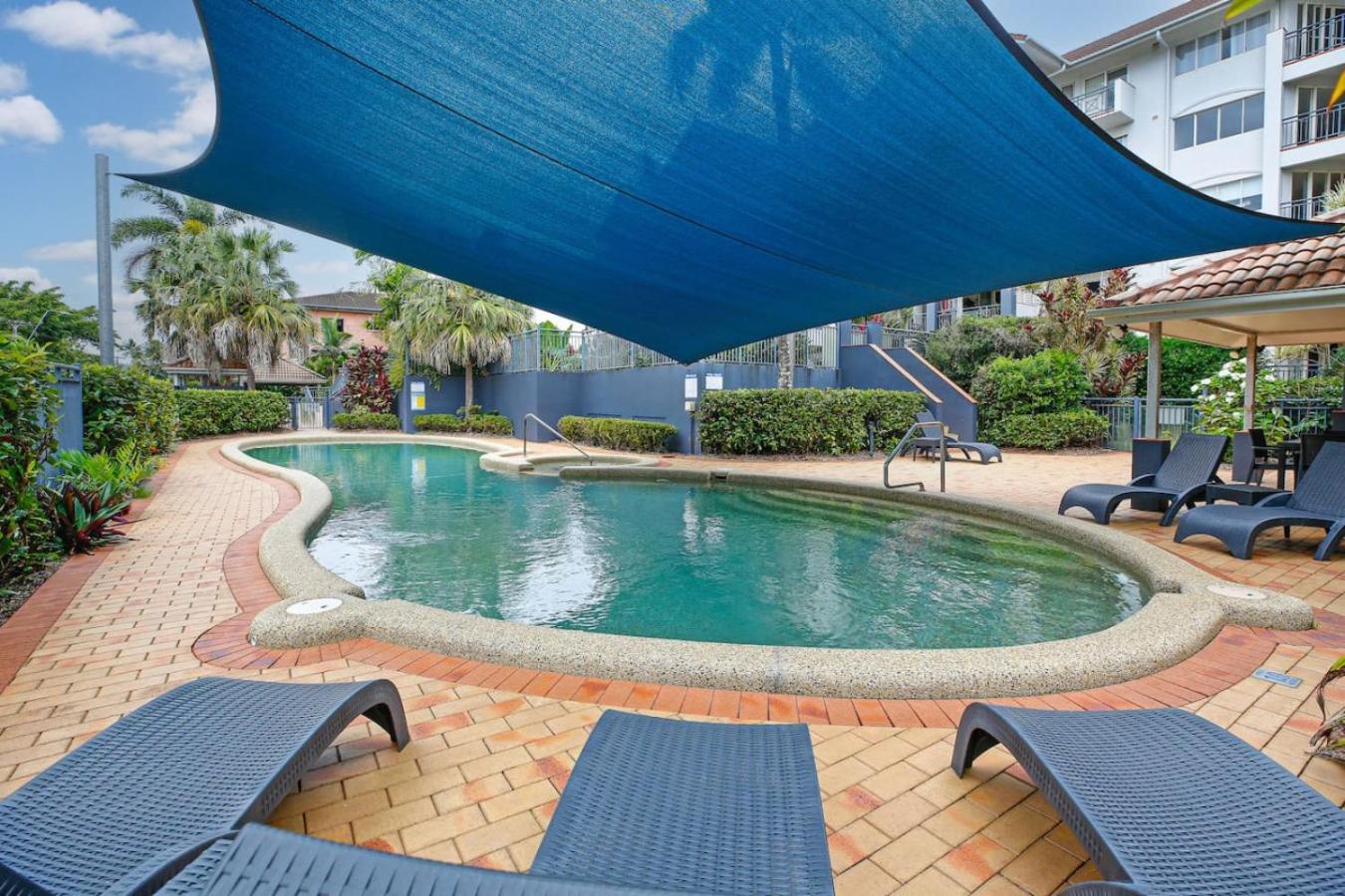 Tropical Comfort Pool and Stunning Esplanade