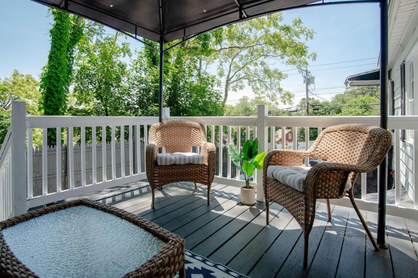Lakeview Getaway with Hot Tub