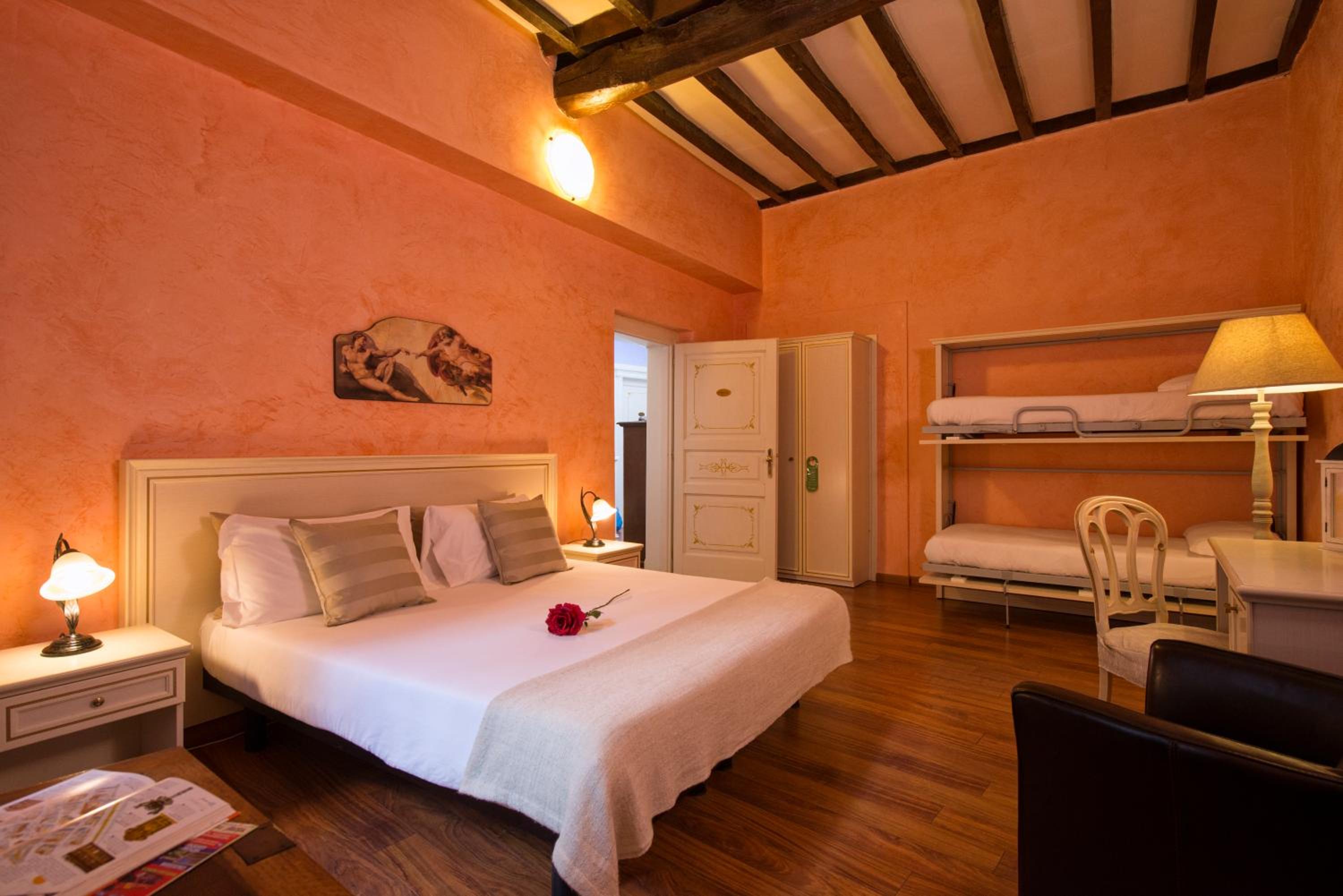 Navona Tower Relais