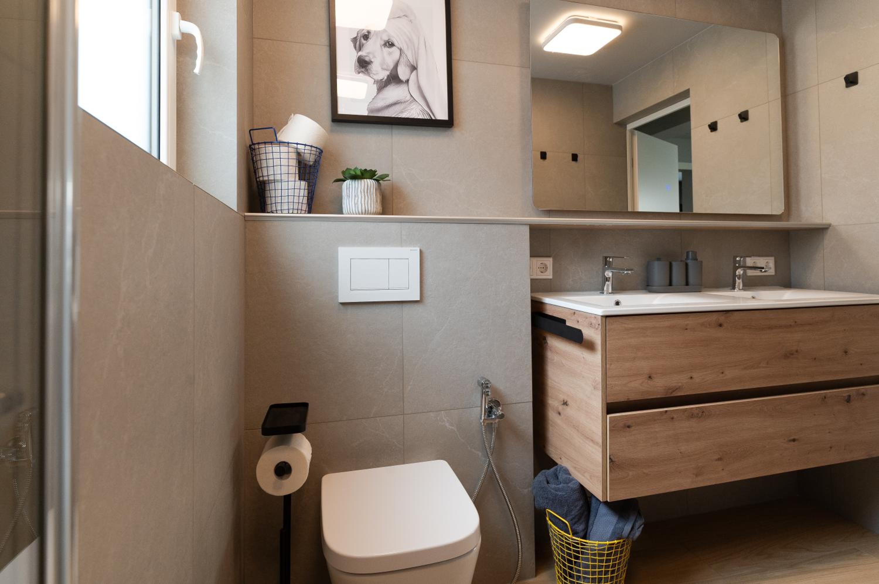 HOUSE 756 MAINZ - DESIGN-FERIENHAUS, 4 Schlafzimmer, 3 Bäder, SAUNA & Kamin