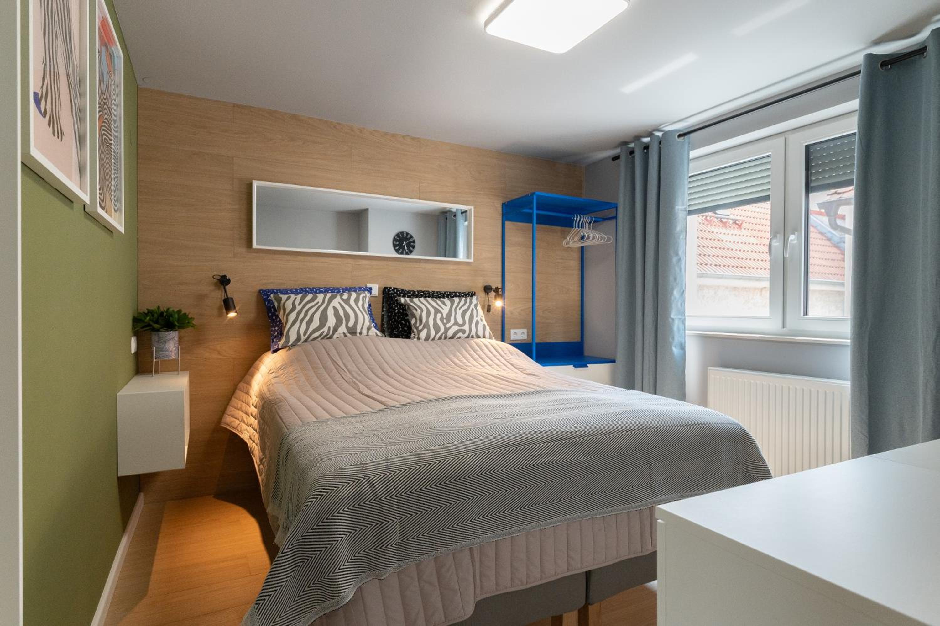HOUSE 756 MAINZ - DESIGN-FERIENHAUS, 4 Schlafzimmer, 3 Bäder, SAUNA & Kamin