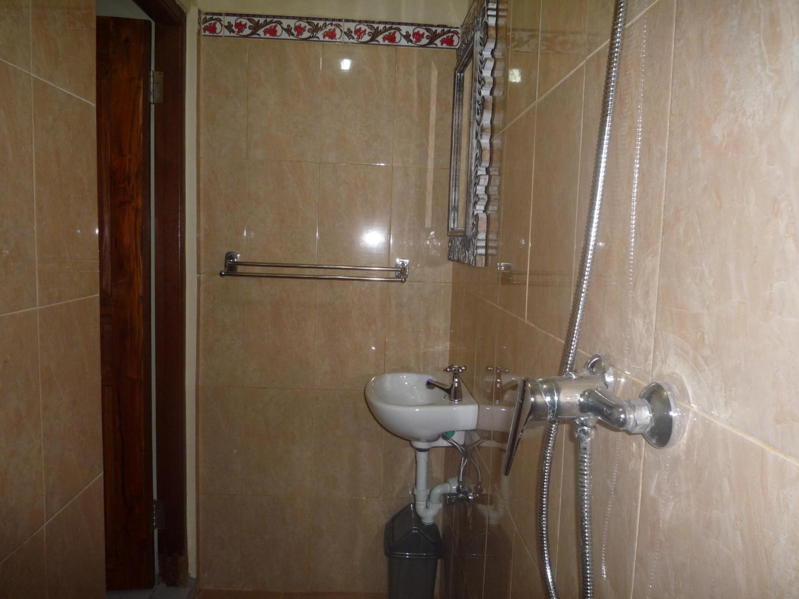 Photo 28