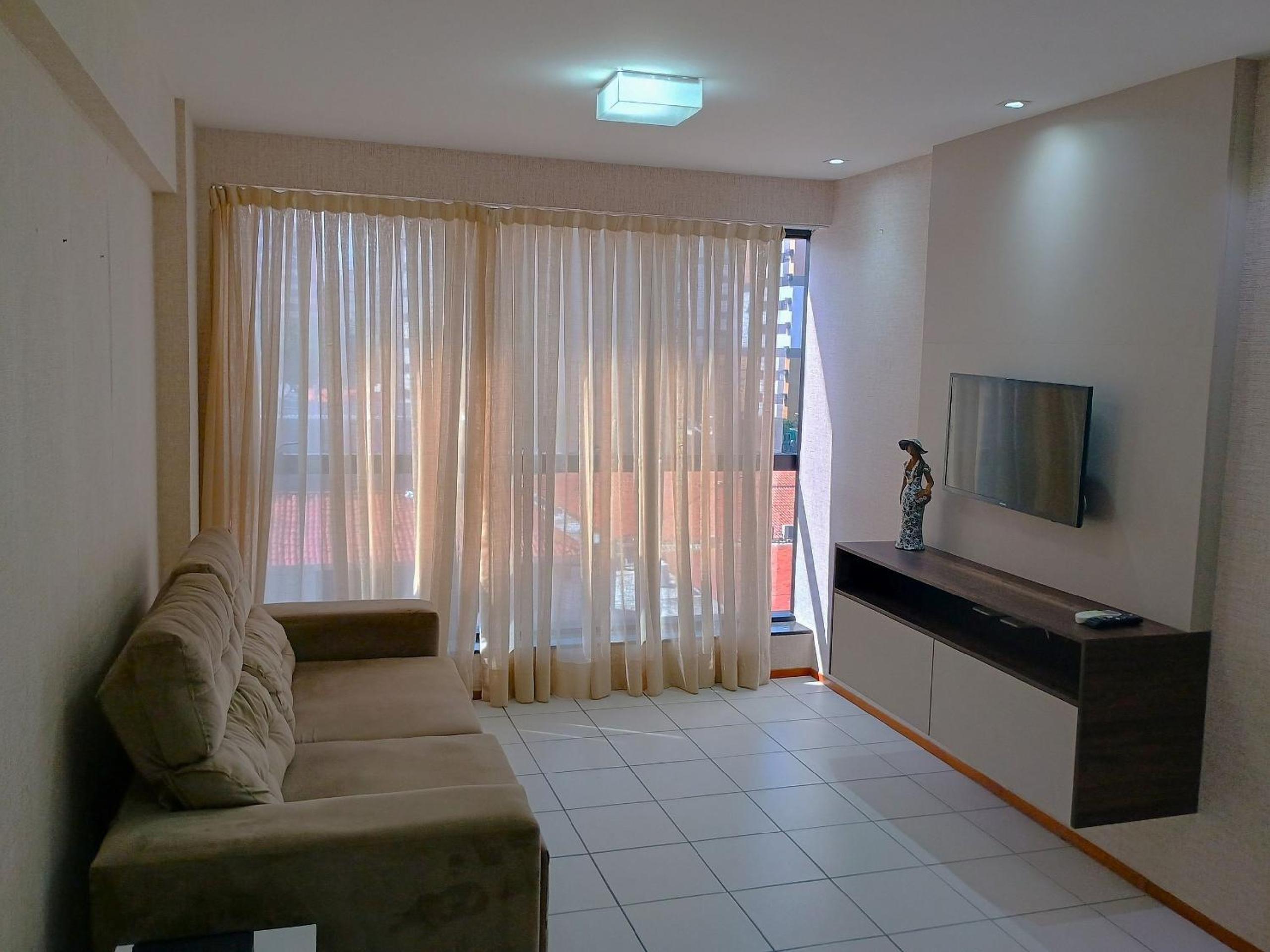 Apts 600m from Ponta Verde beach in condo w/ pool - RPV
