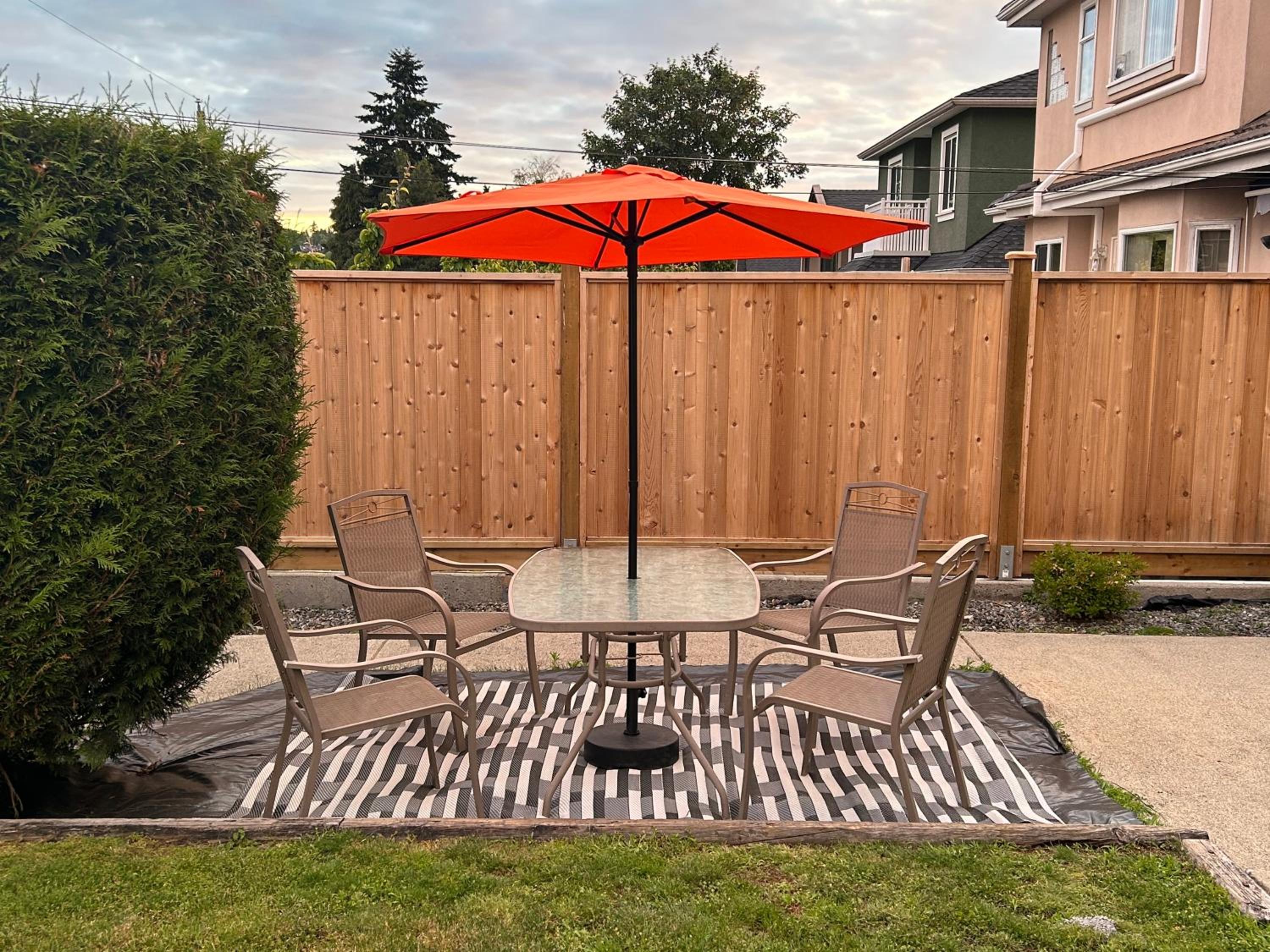 Peaceful Retreat in Arbutus