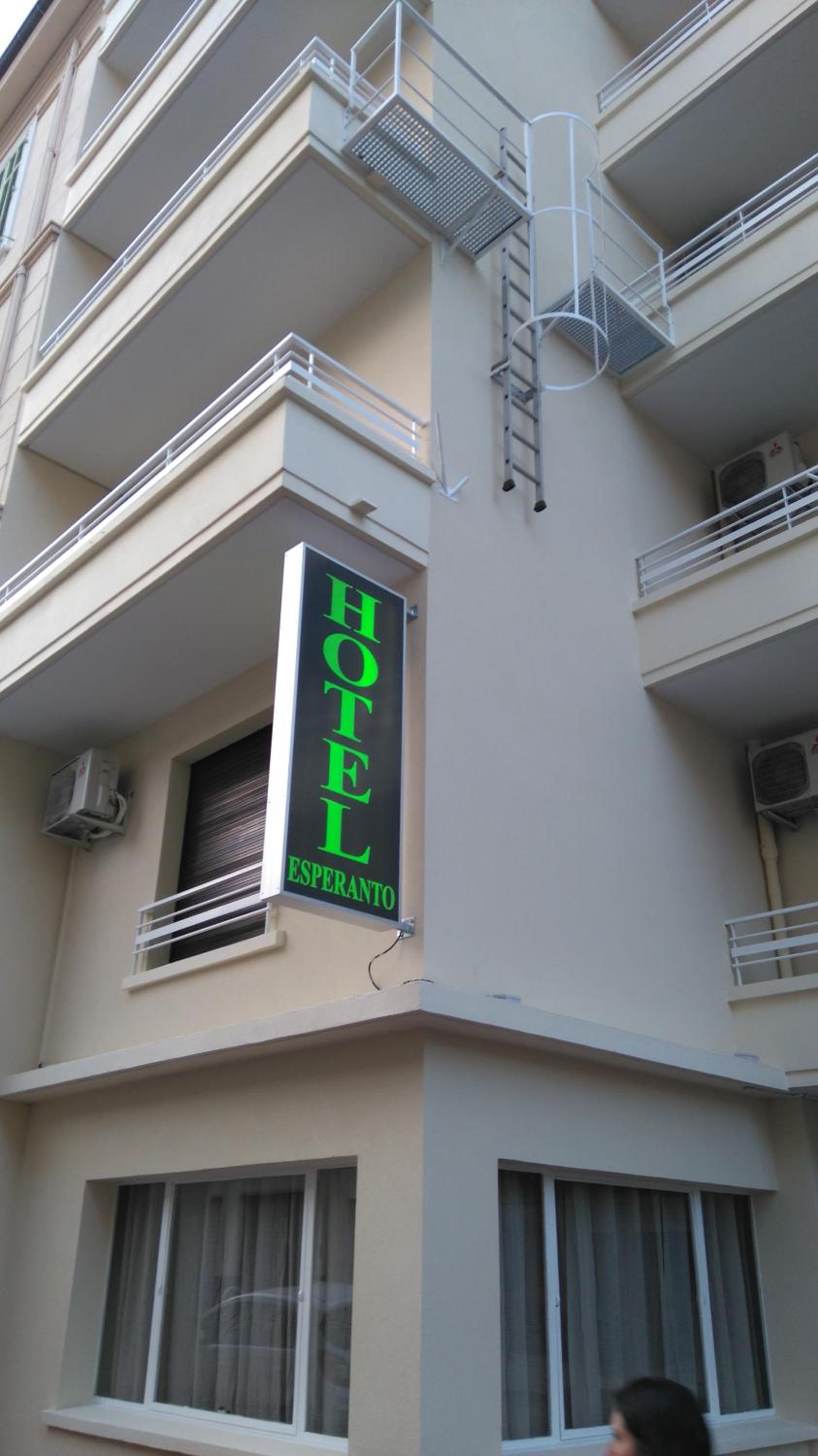 Hotel Esperanto - Image 1