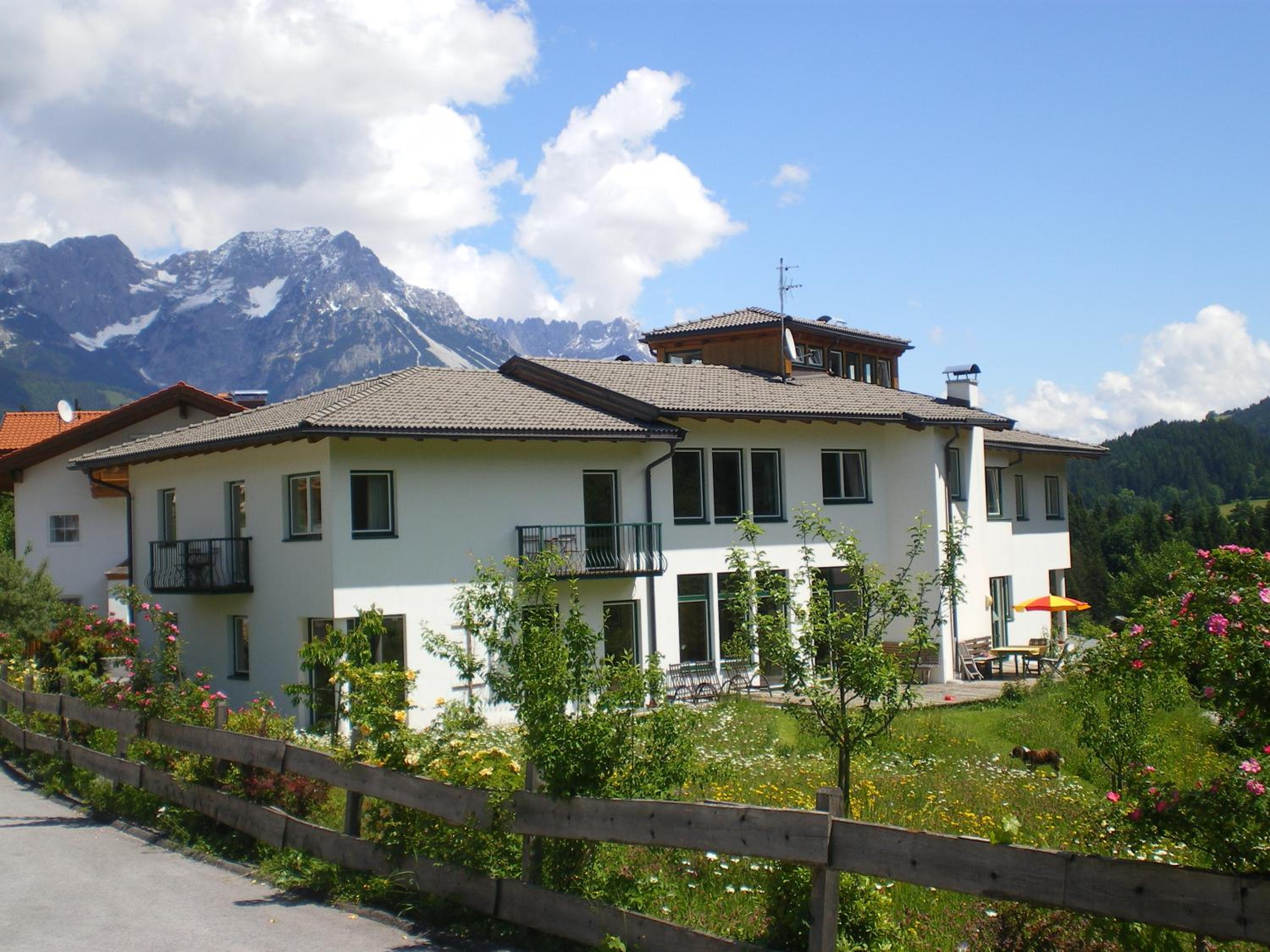 Photo 16
