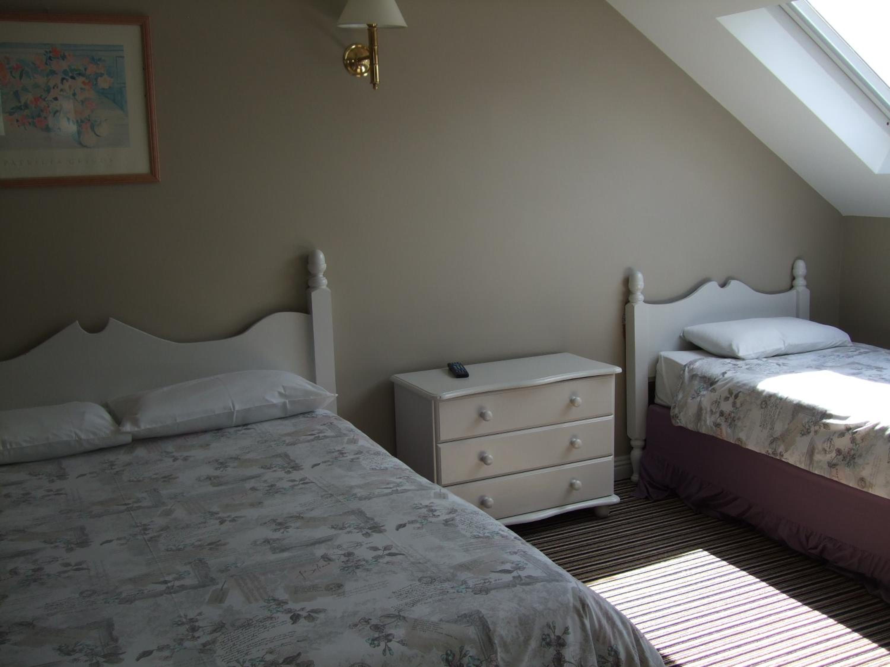 Harmony Inn - Glena House view 2