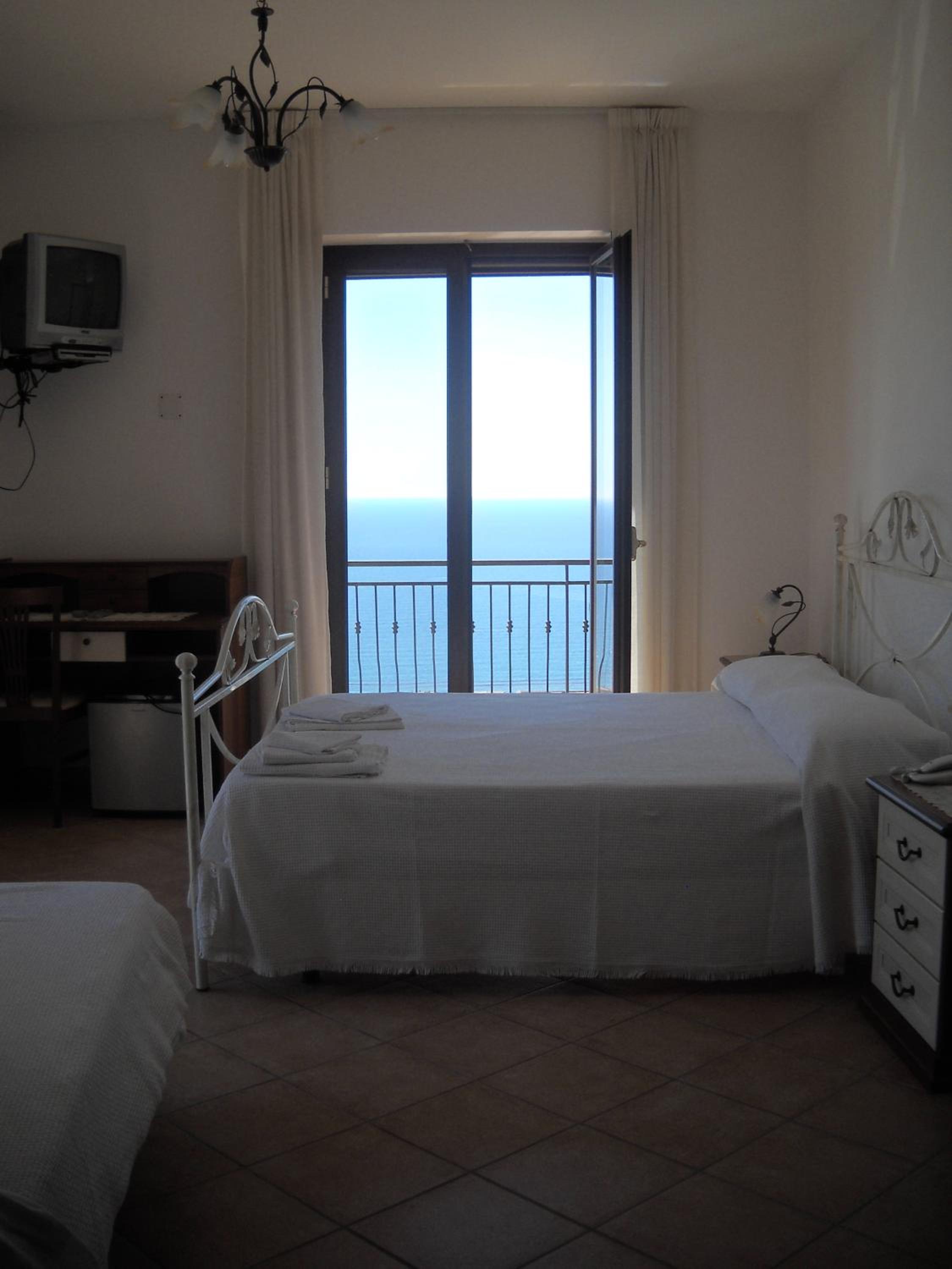 Villa Malandrino Guest House