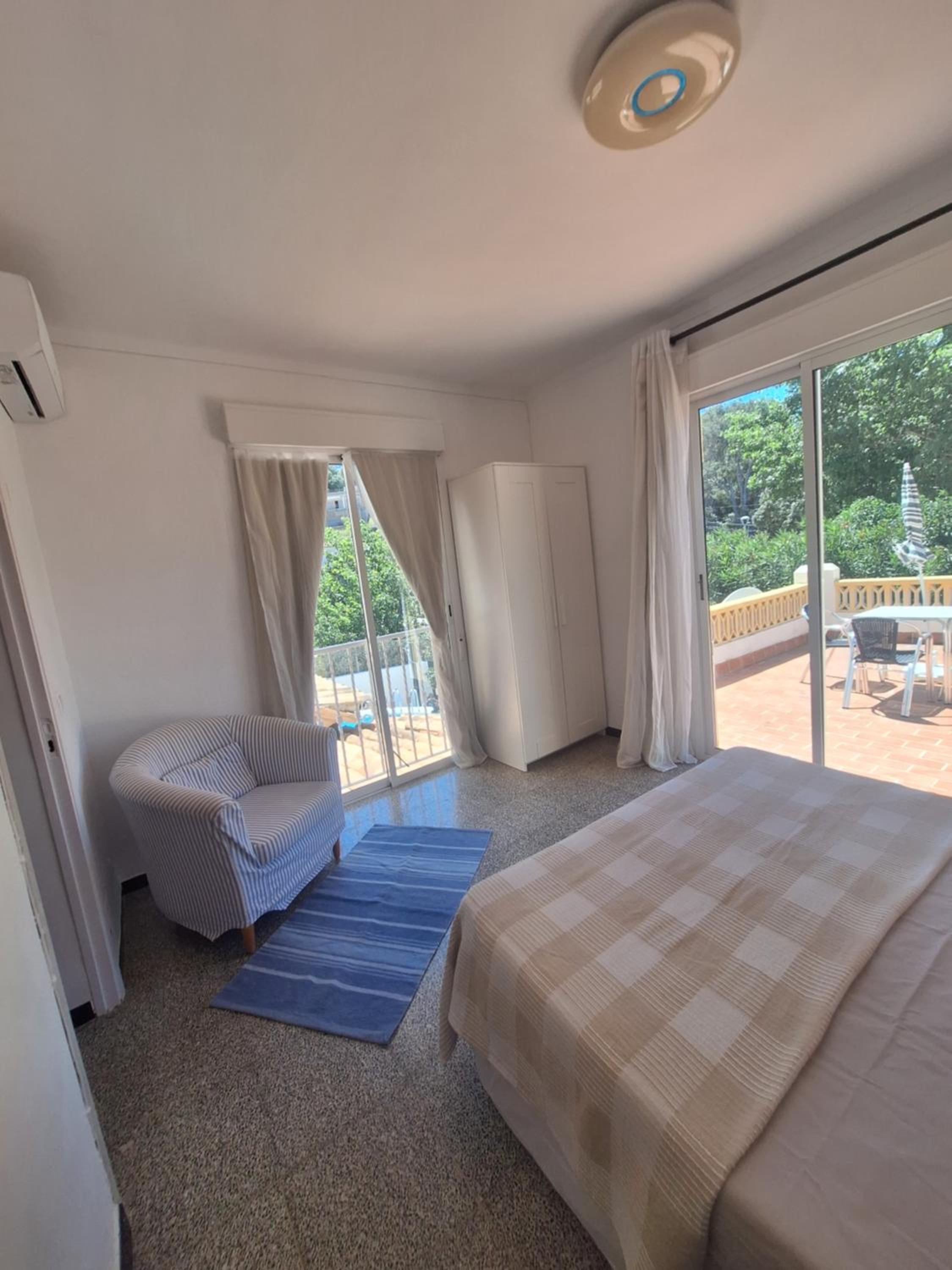 Villa Nevada - Espacioso Chalet con Piscina Privada