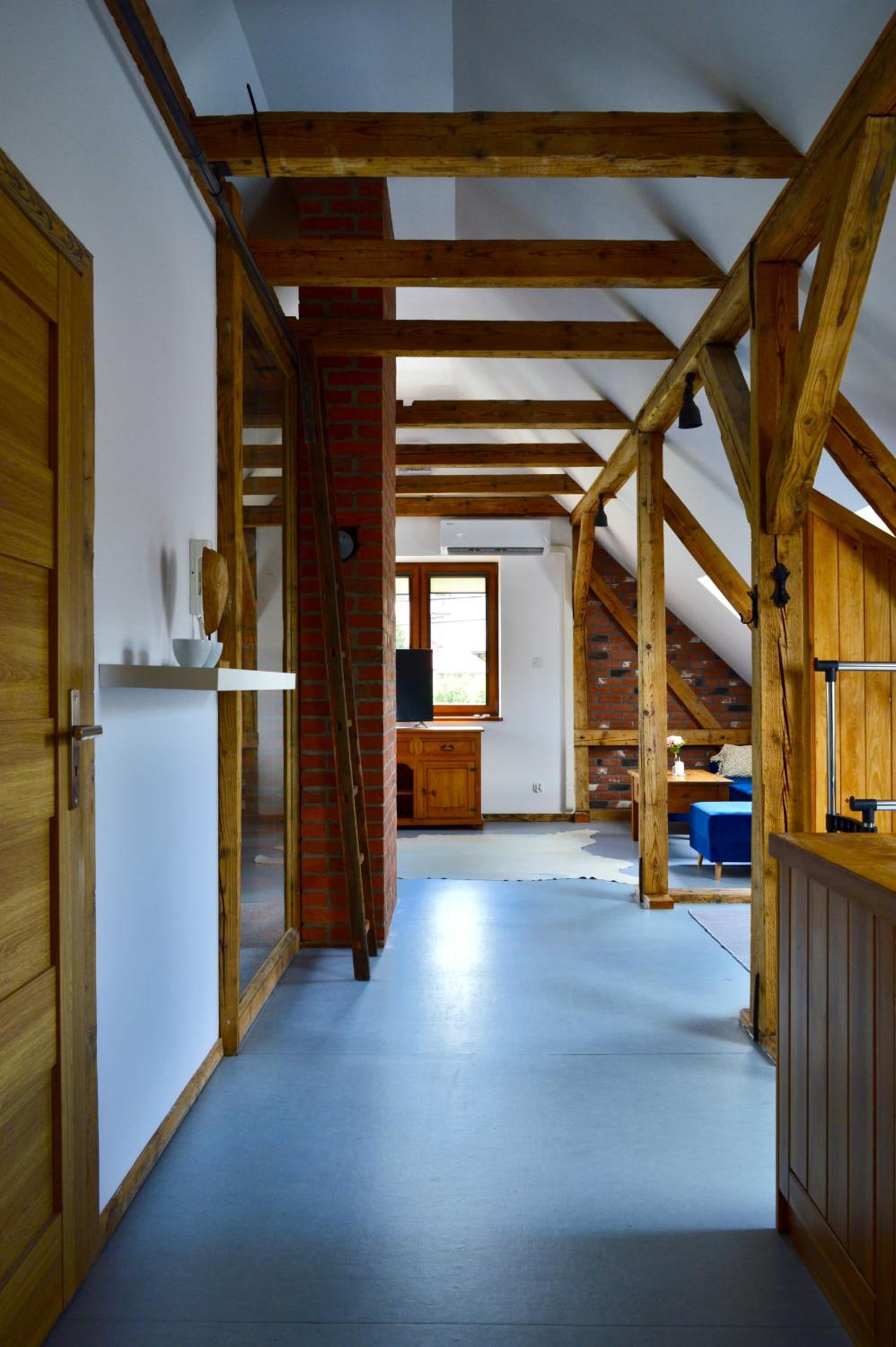 BESKID HOUSE loftowy apartament blisko gór SAUNA&BALIA płatna by ReApartments