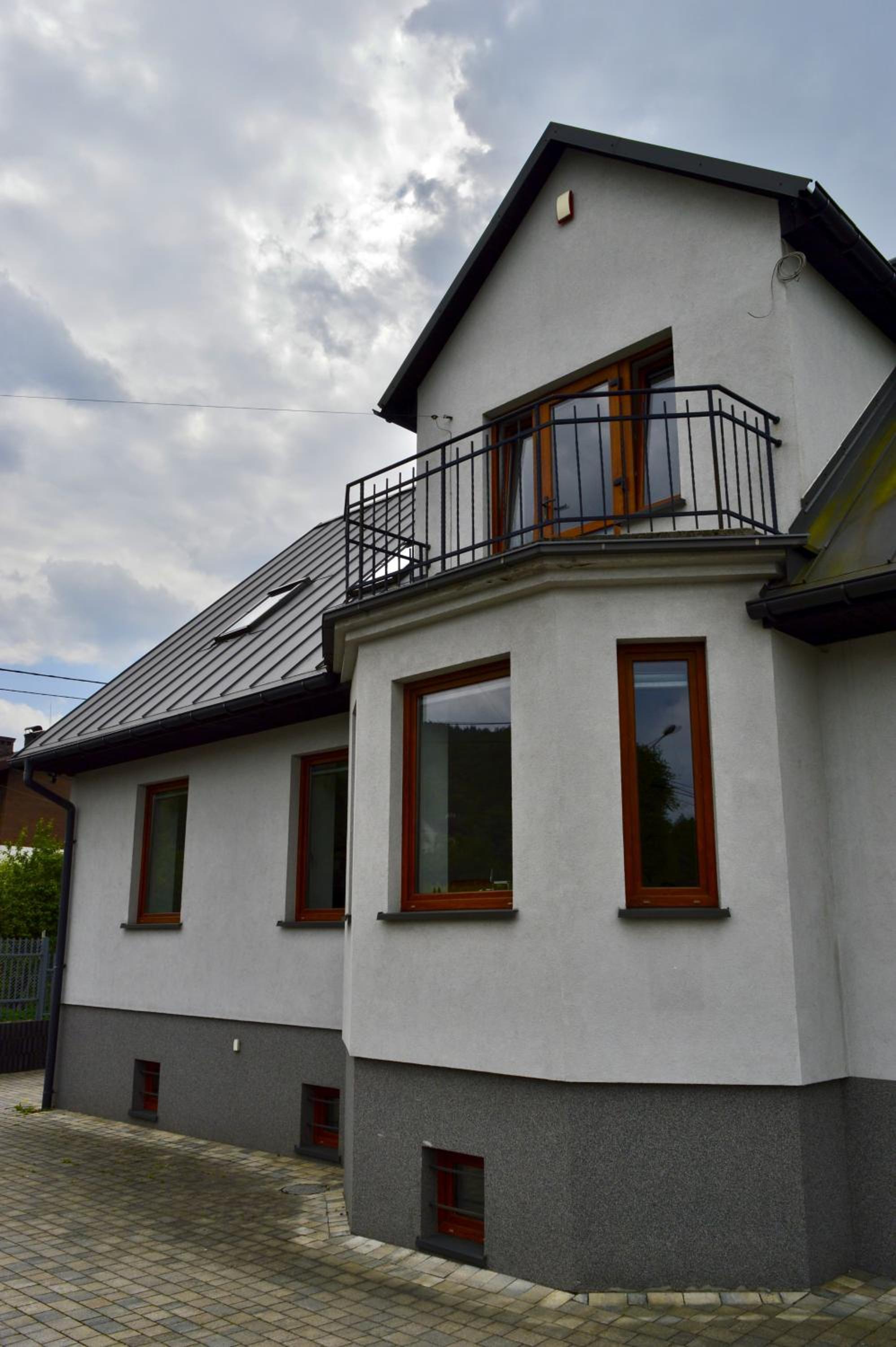 BESKID HOUSE loftowy apartament blisko gór SAUNA&BALIA płatna by ReApartments
