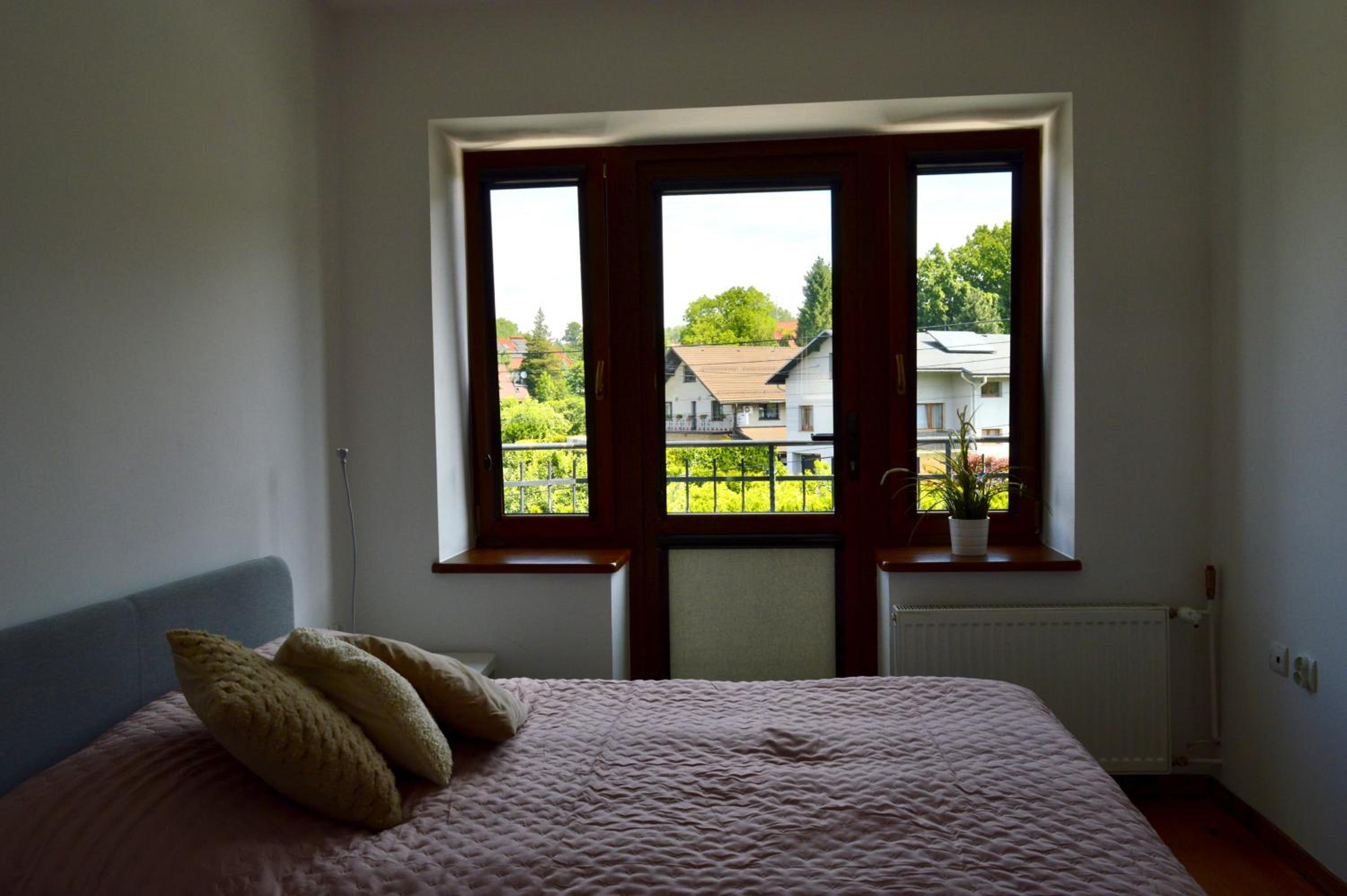 BESKID HOUSE loftowy apartament blisko gór SAUNA&BALIA płatna by ReApartments