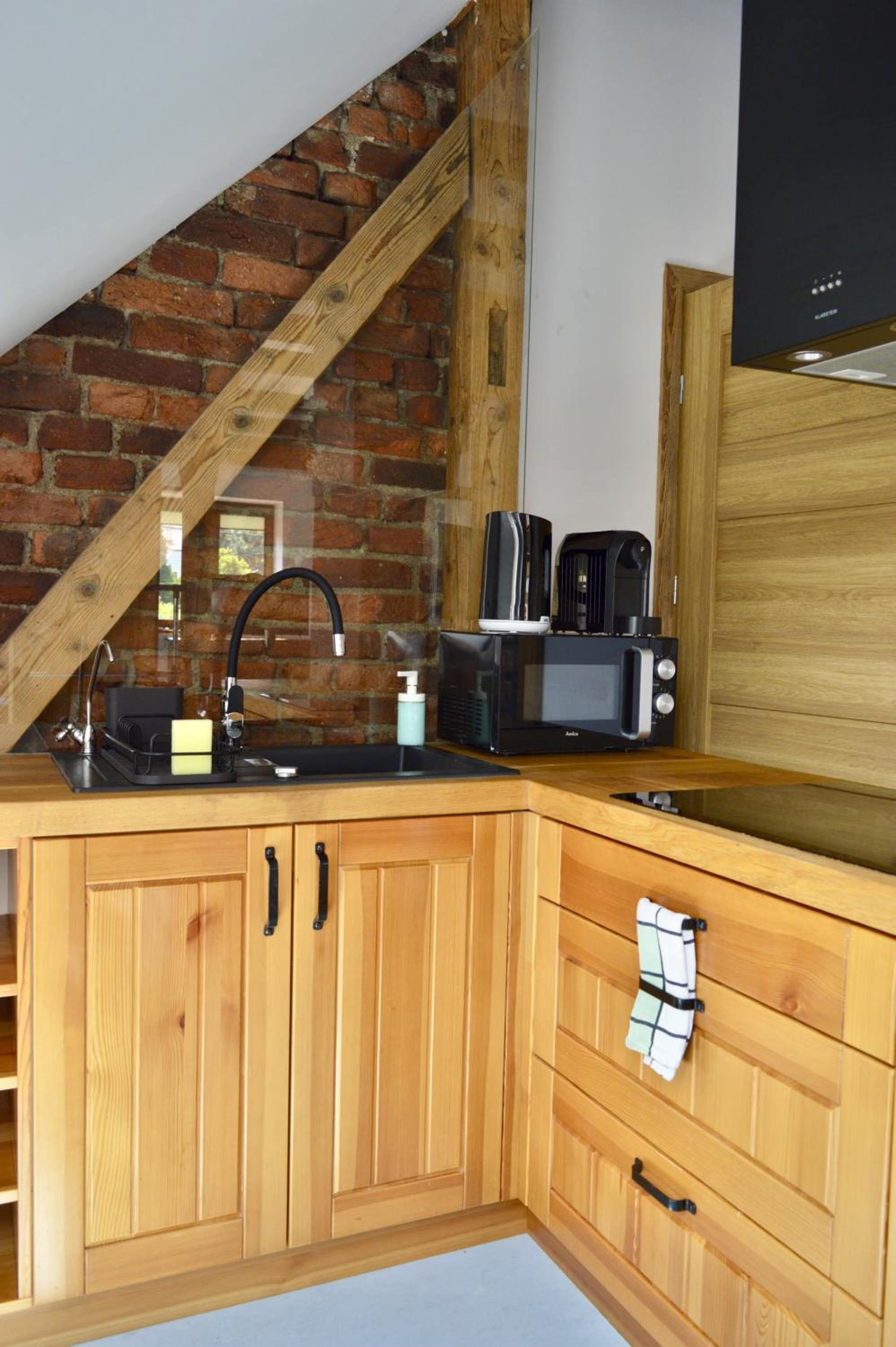 BESKID HOUSE loftowy apartament blisko gór SAUNA&BALIA płatna by ReApartments