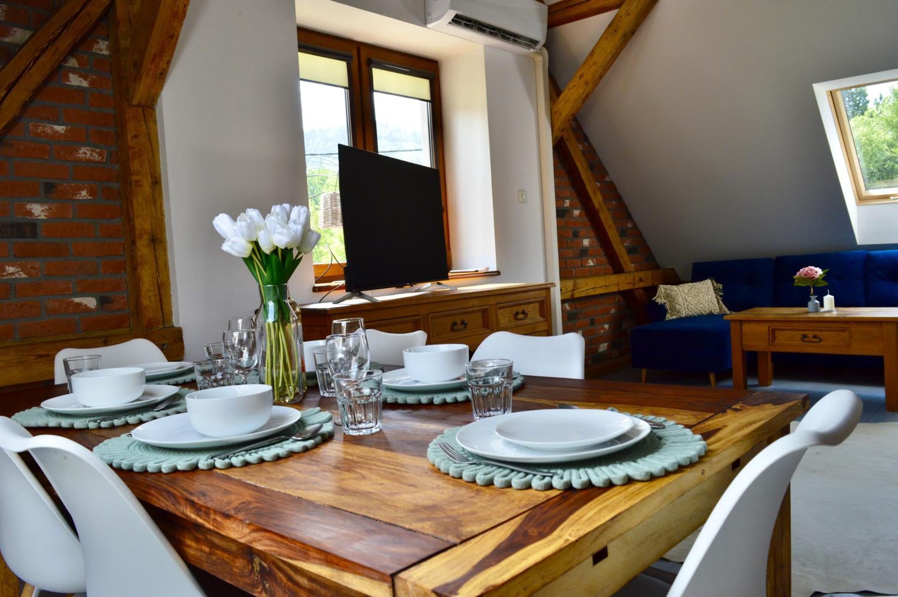 BESKID HOUSE loftowy apartament blisko gór SAUNA&BALIA płatna by ReApartments