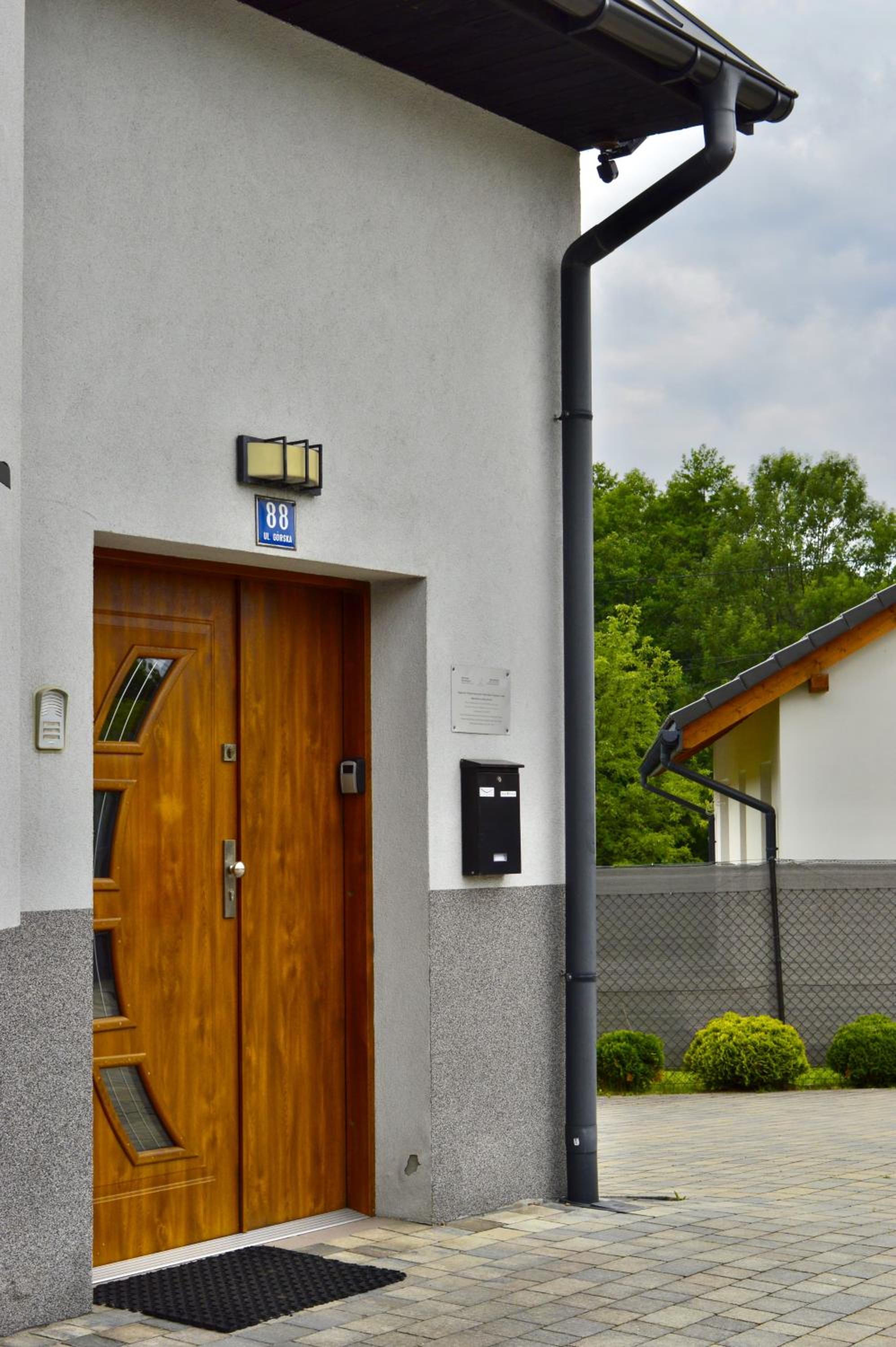 BESKID HOUSE loftowy apartament blisko gór SAUNA&BALIA płatna by ReApartments