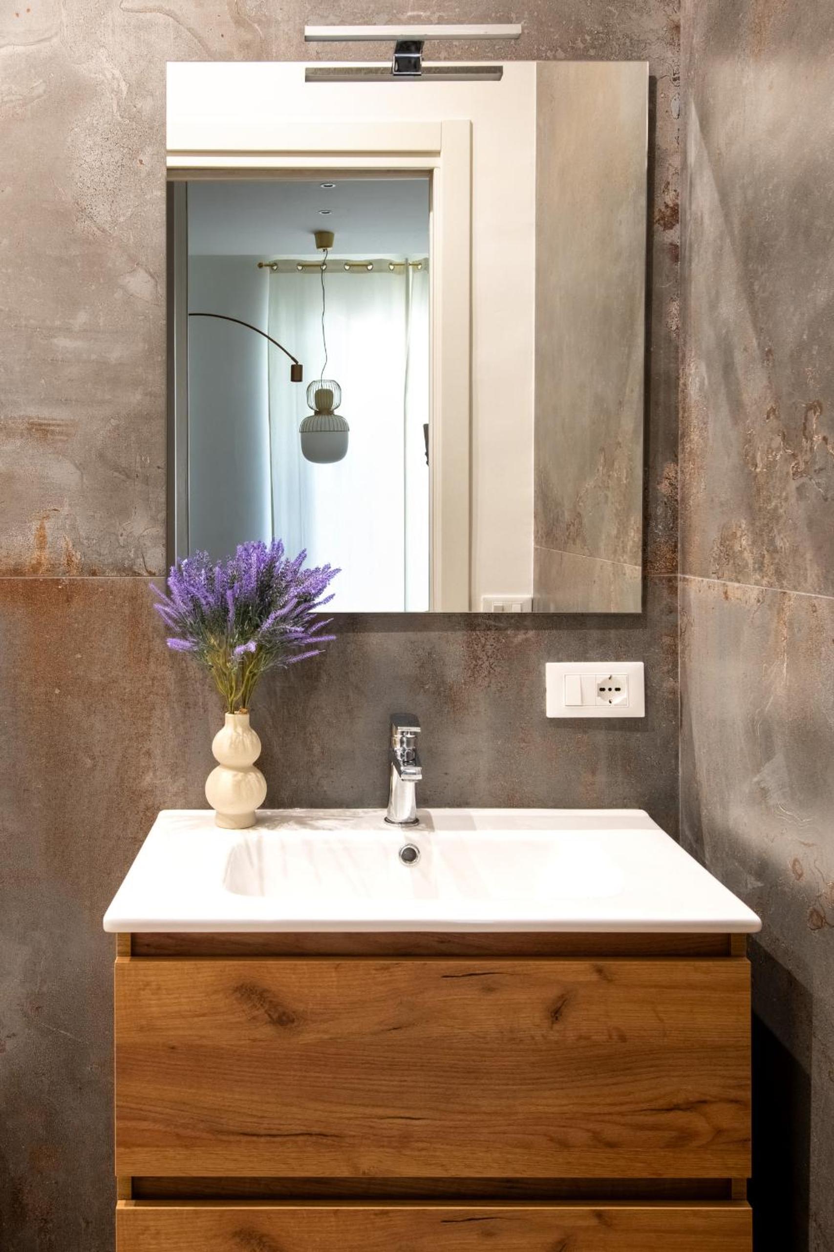 Lo Jacono Apartments by Wonderful Italy