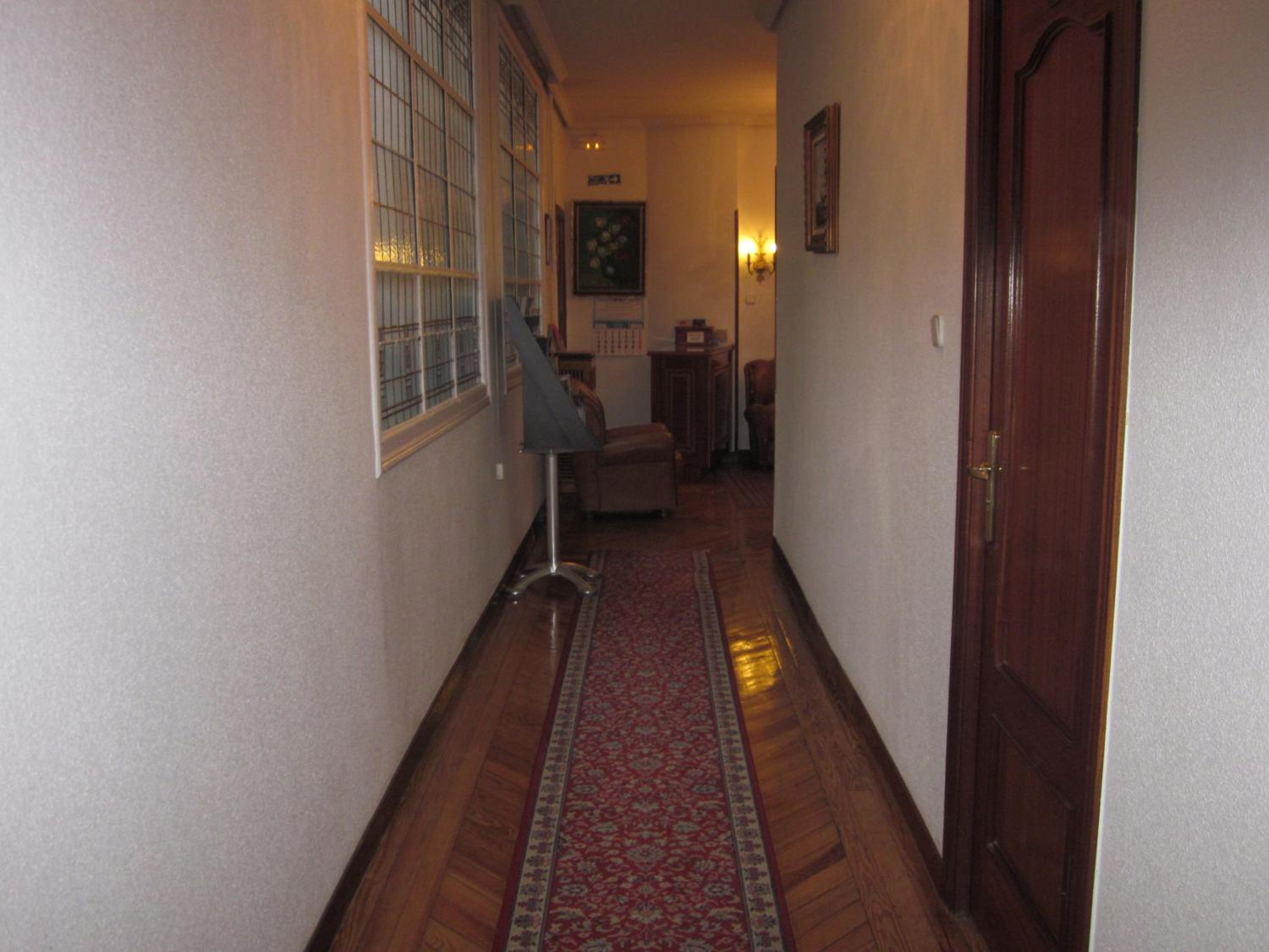 Photo 35