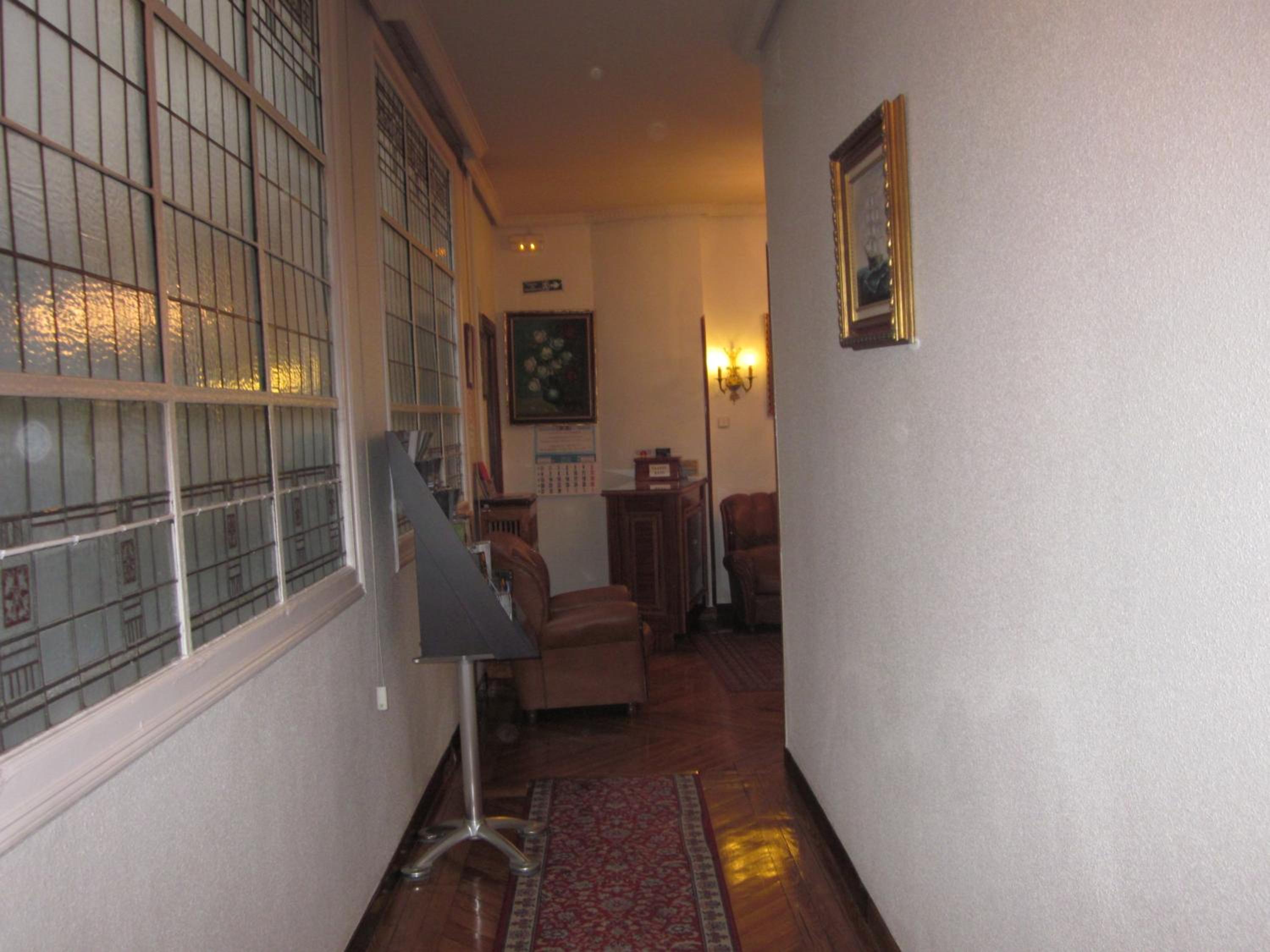 Photo 34