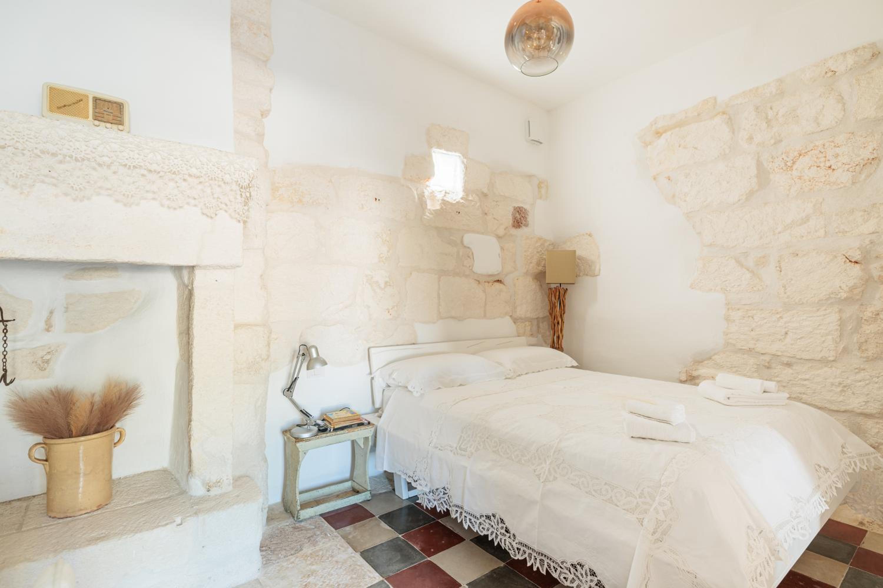 Masseria Ramunno Piccola - Fiora Suite by Rentbeat