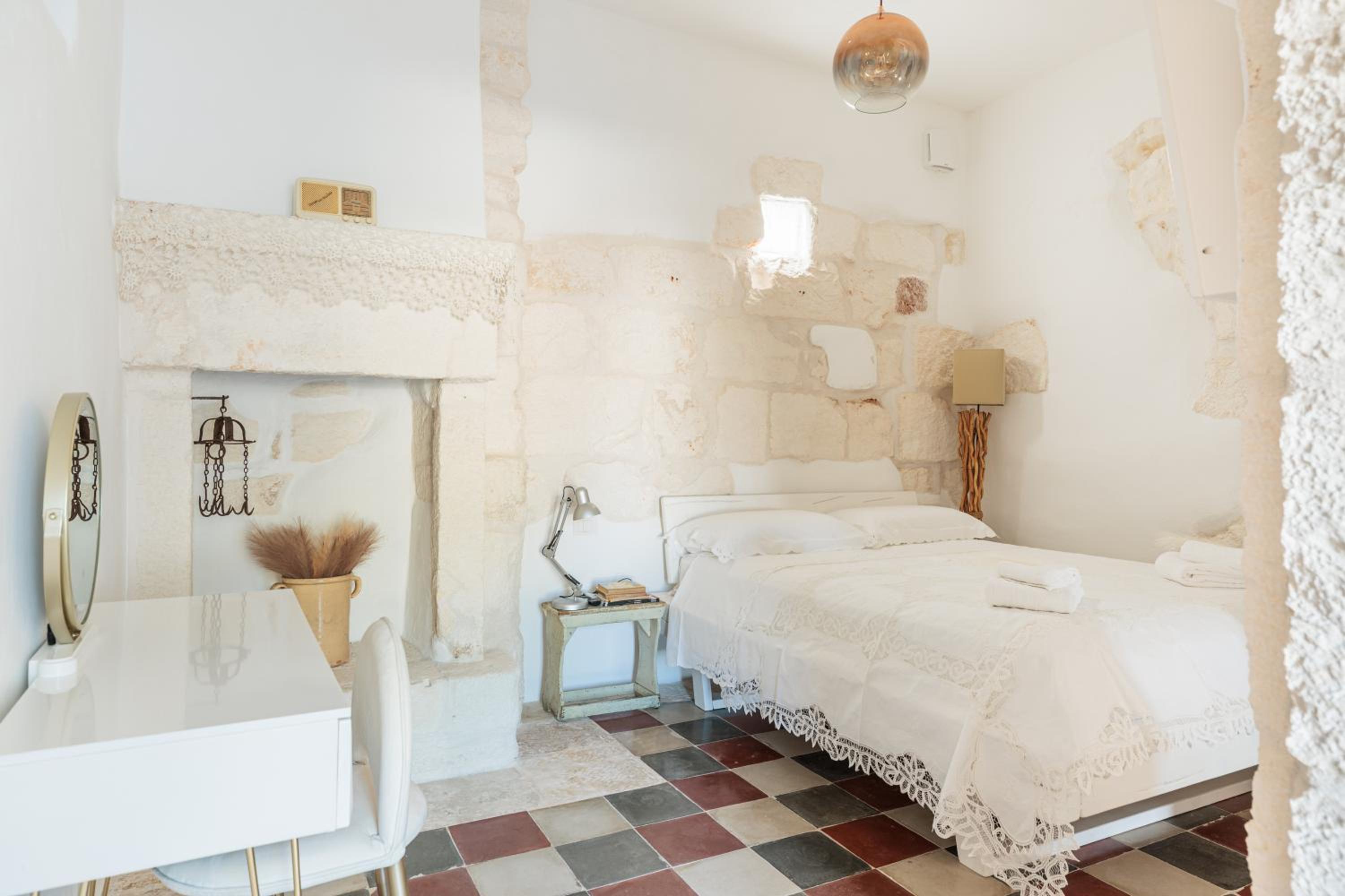 Masseria Ramunno Piccola - Fiora Suite by Rentbeat